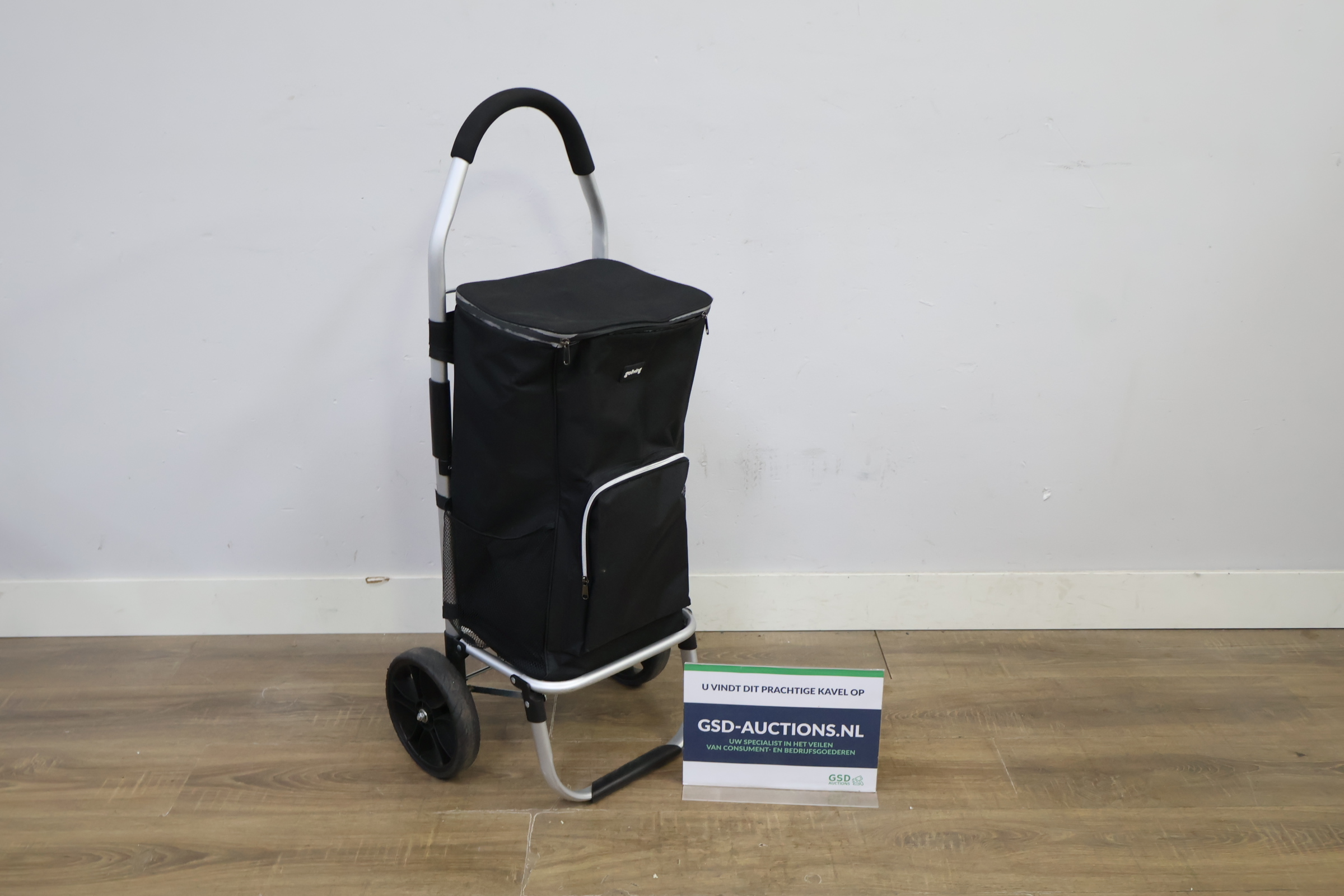 Opvouwbare boodschappentrolley – kavel bij GSD Auctions, Zoeterwoude