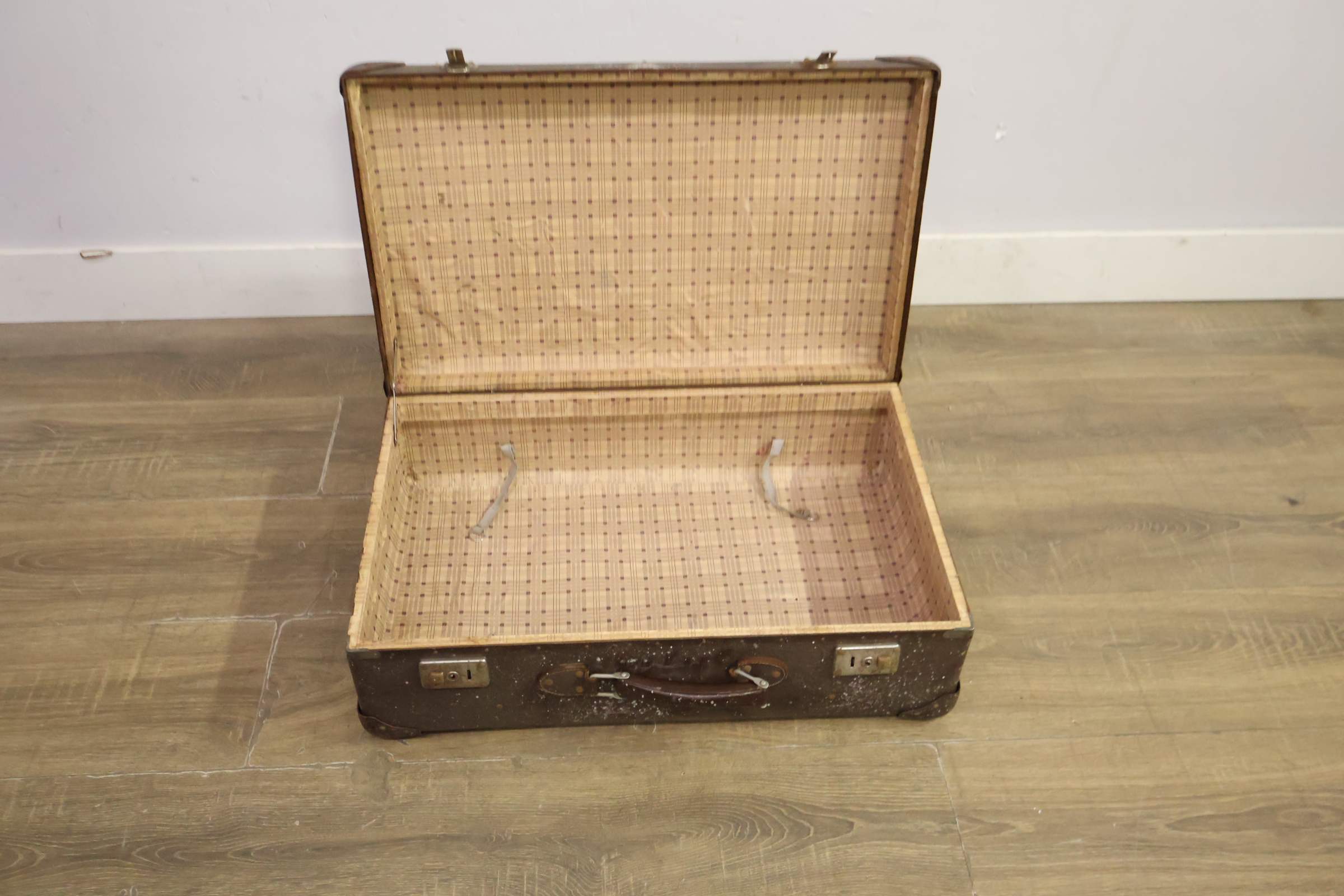 Vintage bruine leren koffer – foto 10 – kavel bij GSD Auctions, Zoeterwoude