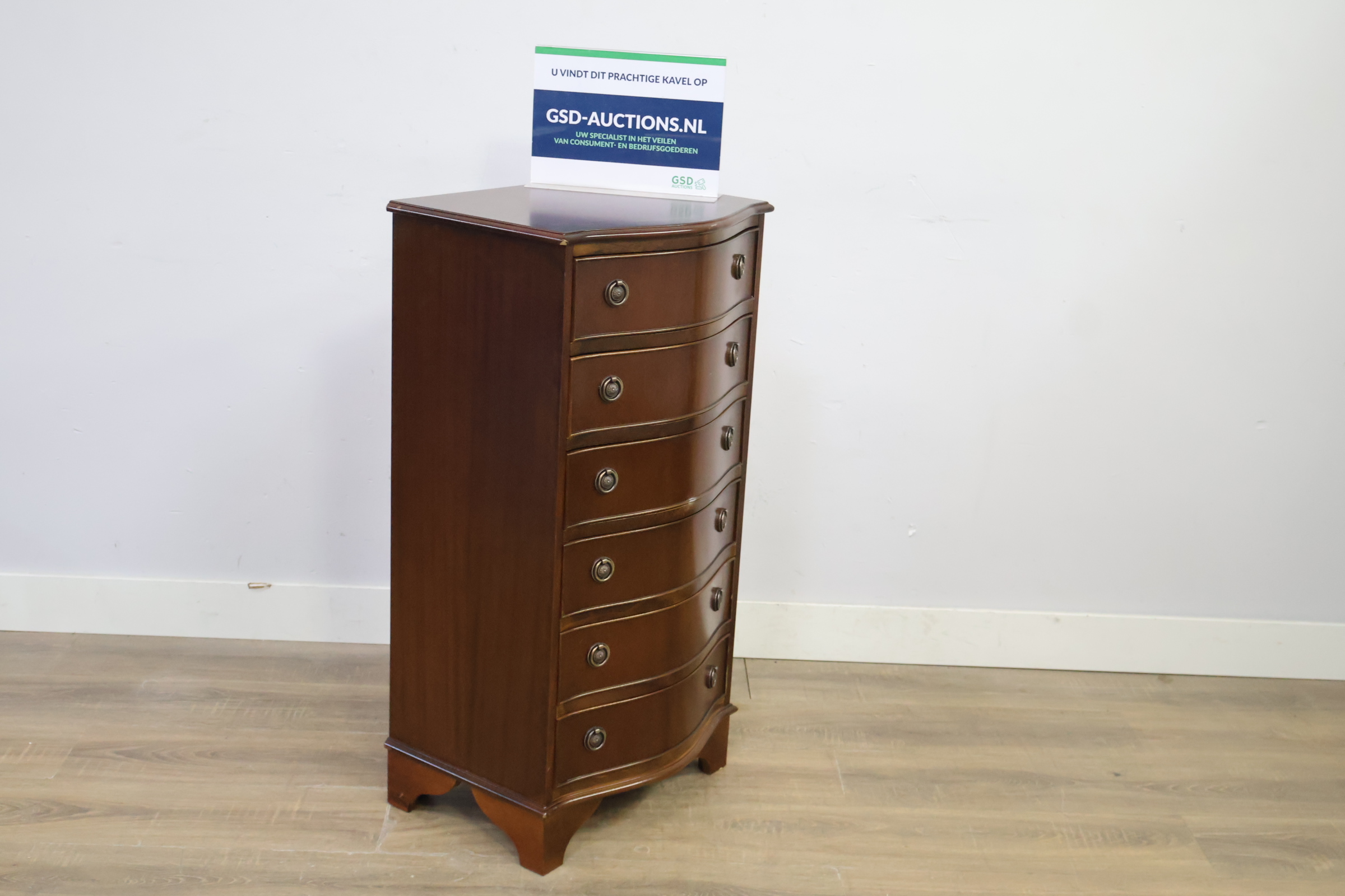 Houten ladekast met vijf lades – foto 2 – kavel bij GSD Auctions, Zoeterwoude