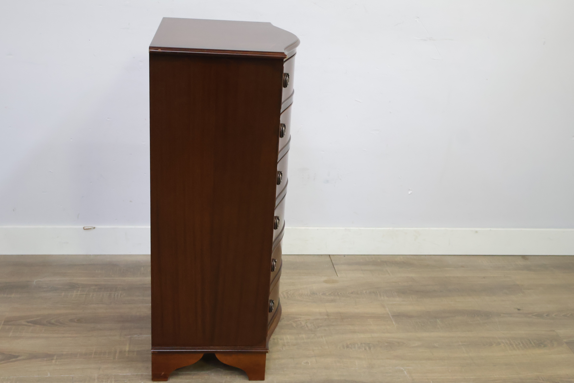 Houten ladekast met vijf lades – foto 3 – kavel bij GSD Auctions, Zoeterwoude