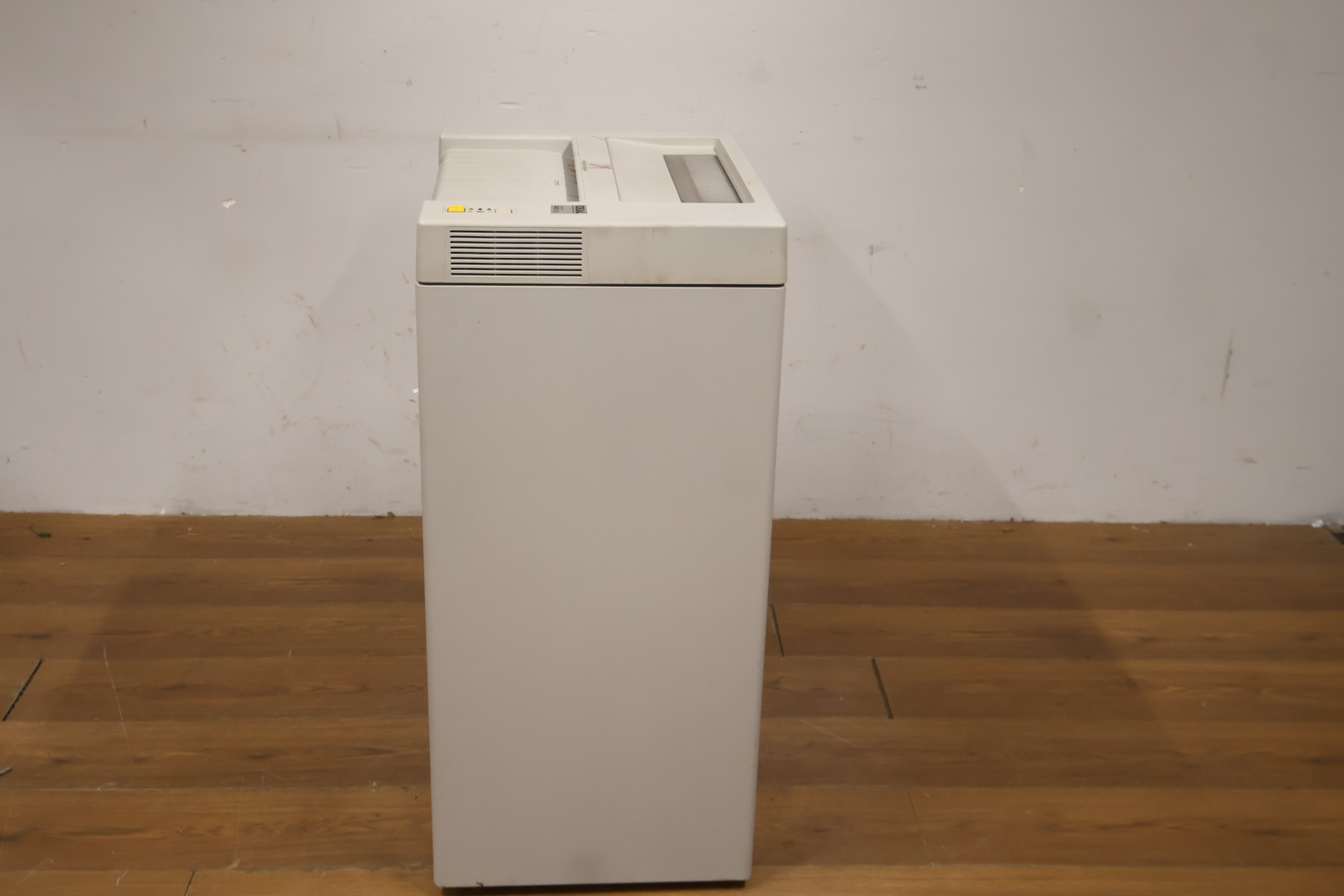 Witte top-loader wasmachine – foto 4 – kavel bij GSD Auctions, Zoeterwoude