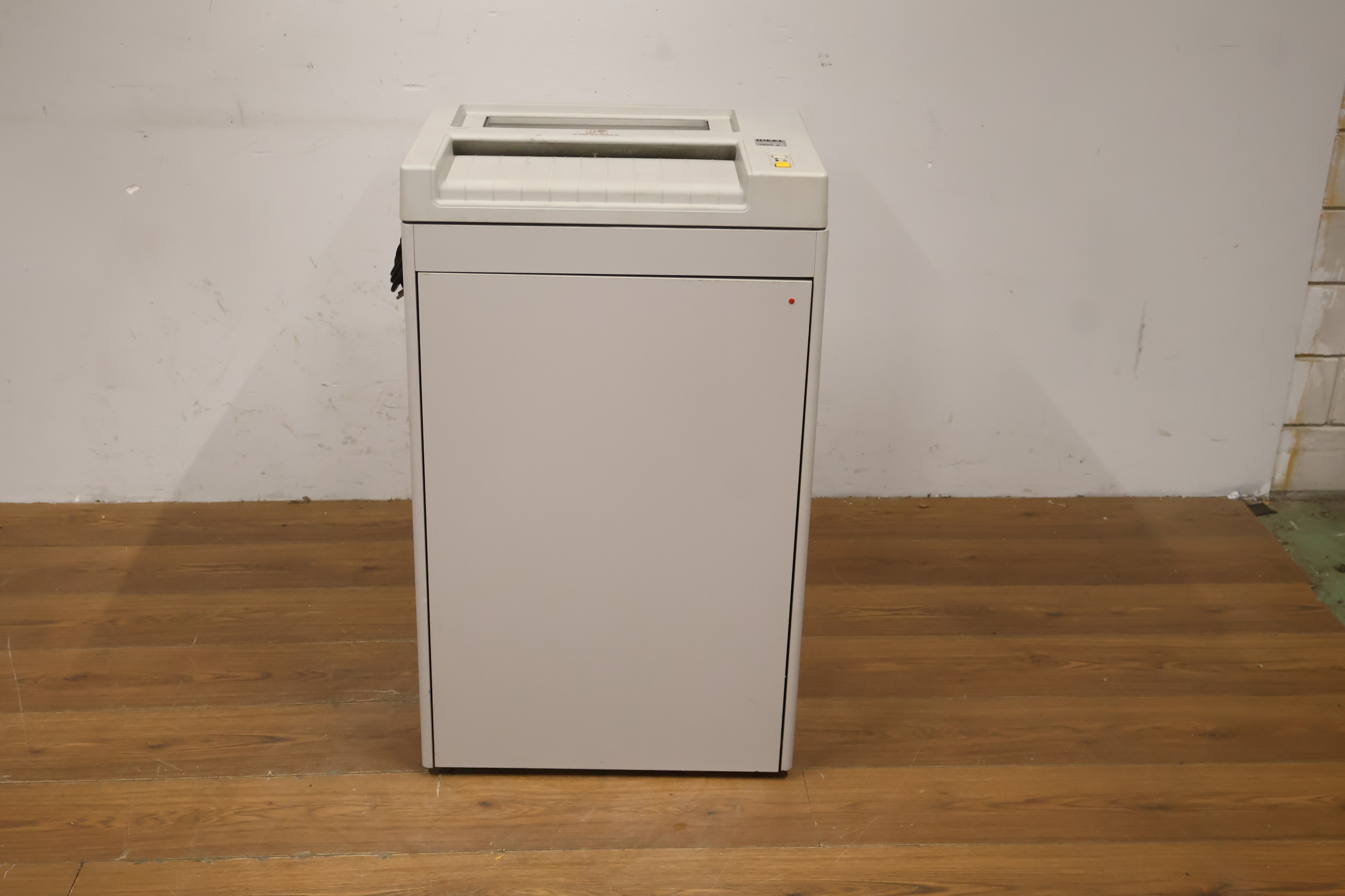Witte top-loader wasmachine – foto 7 – kavel bij GSD Auctions, Zoeterwoude