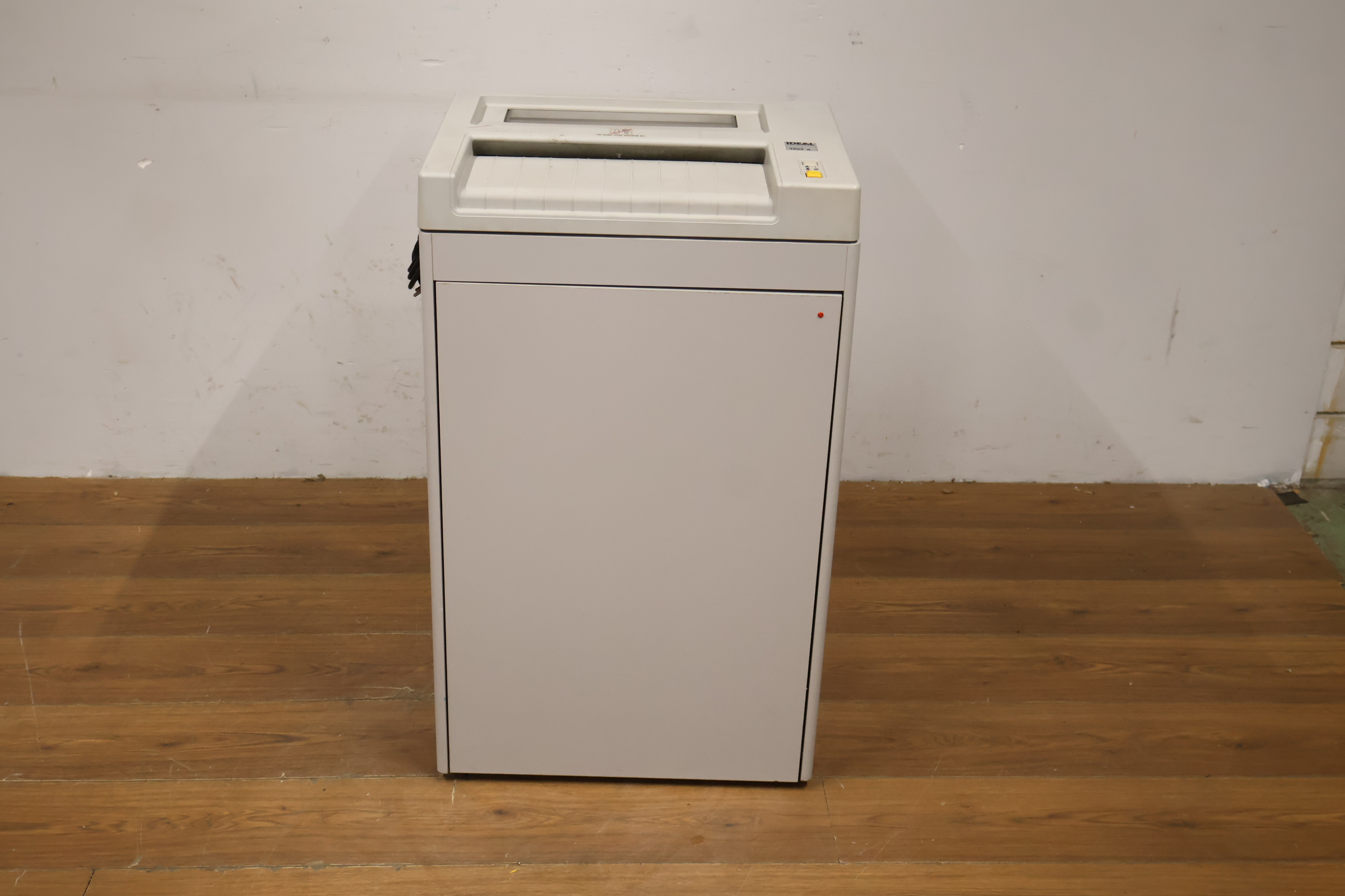 Witte top-loader wasmachine – foto 8 – kavel bij GSD Auctions, Zoeterwoude