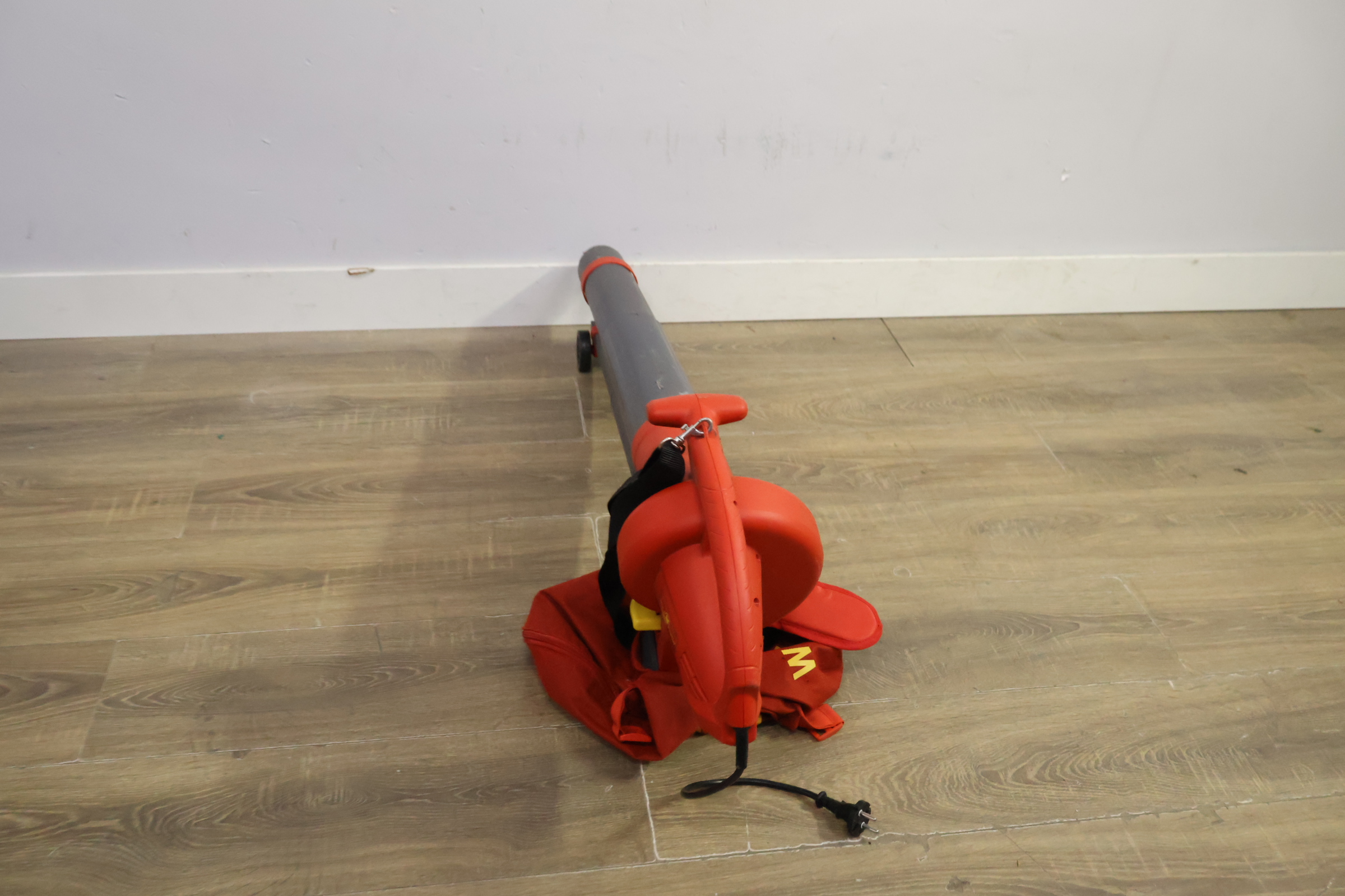 Black & Decker elektrische blaaszuiger – foto 3 – kavel bij GSD Auctions, Zoeterwoude
