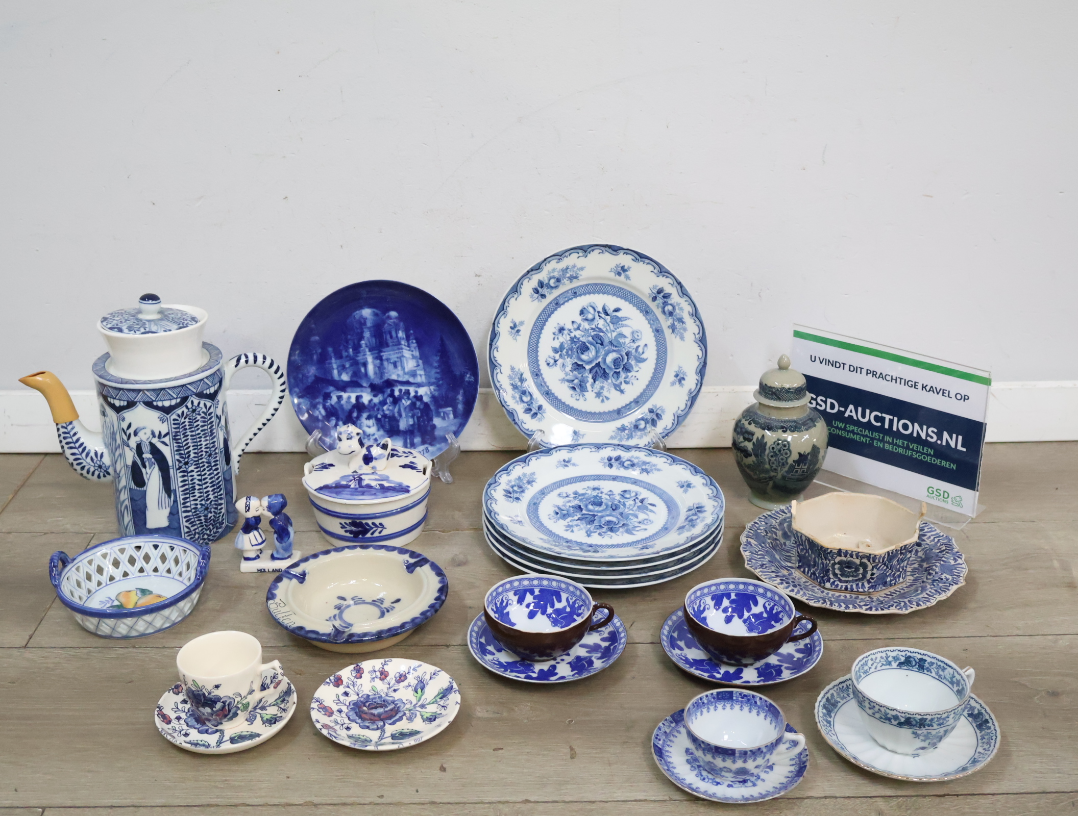 Verzameling Blauw-wit Porselein – foto 2 – kavel bij GSD Auctions, Zoeterwoude