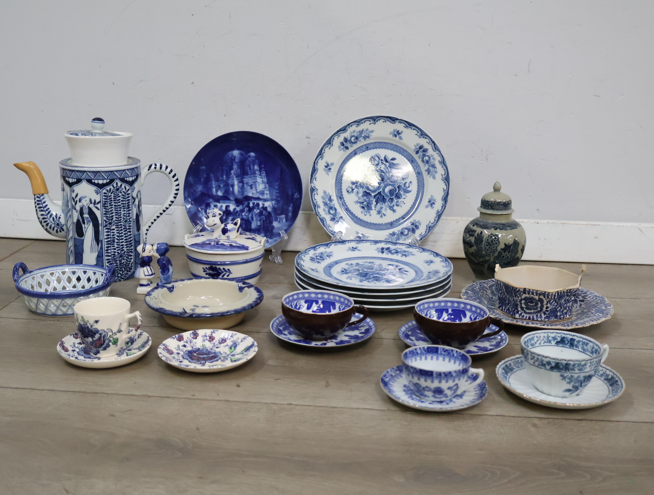 Verzameling Blauw-wit Porselein – foto 4 – kavel bij GSD Auctions, Zoeterwoude