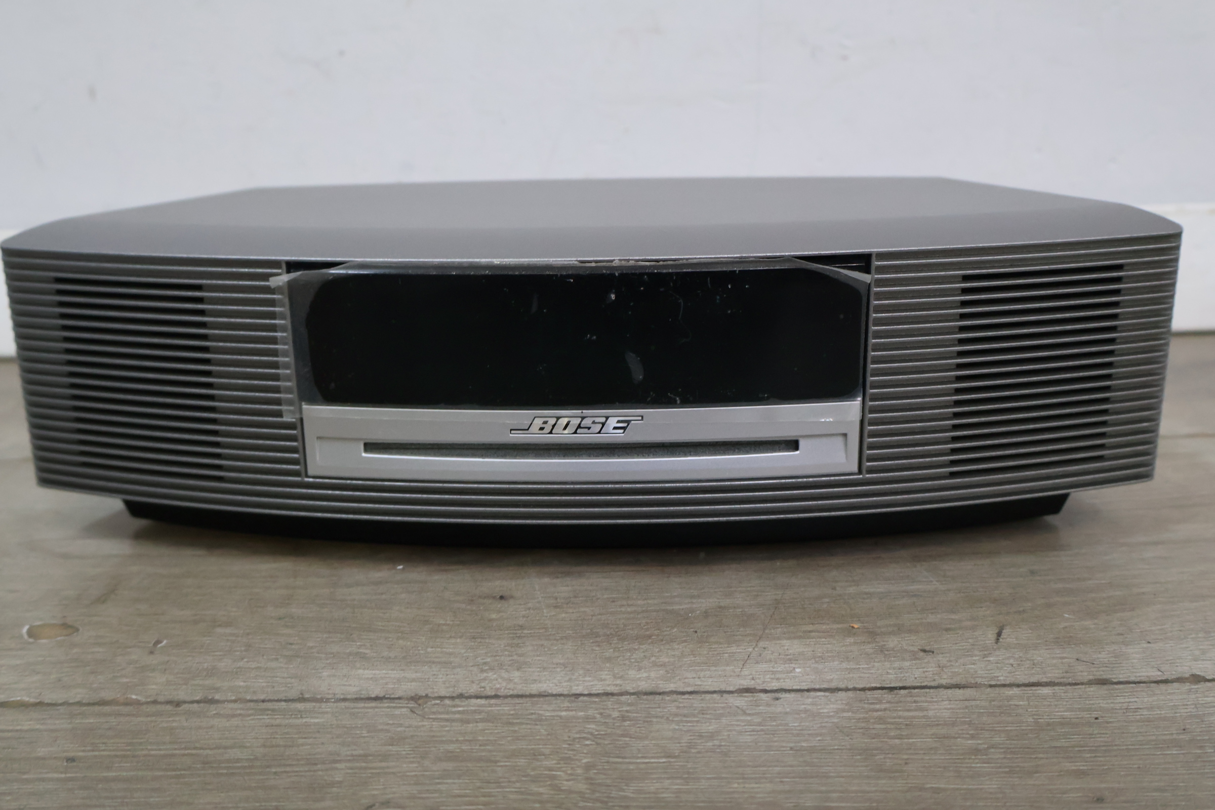 Bose Wave radiosysteem grijs – foto 5 – kavel bij GSD Auctions, Zoeterwoude