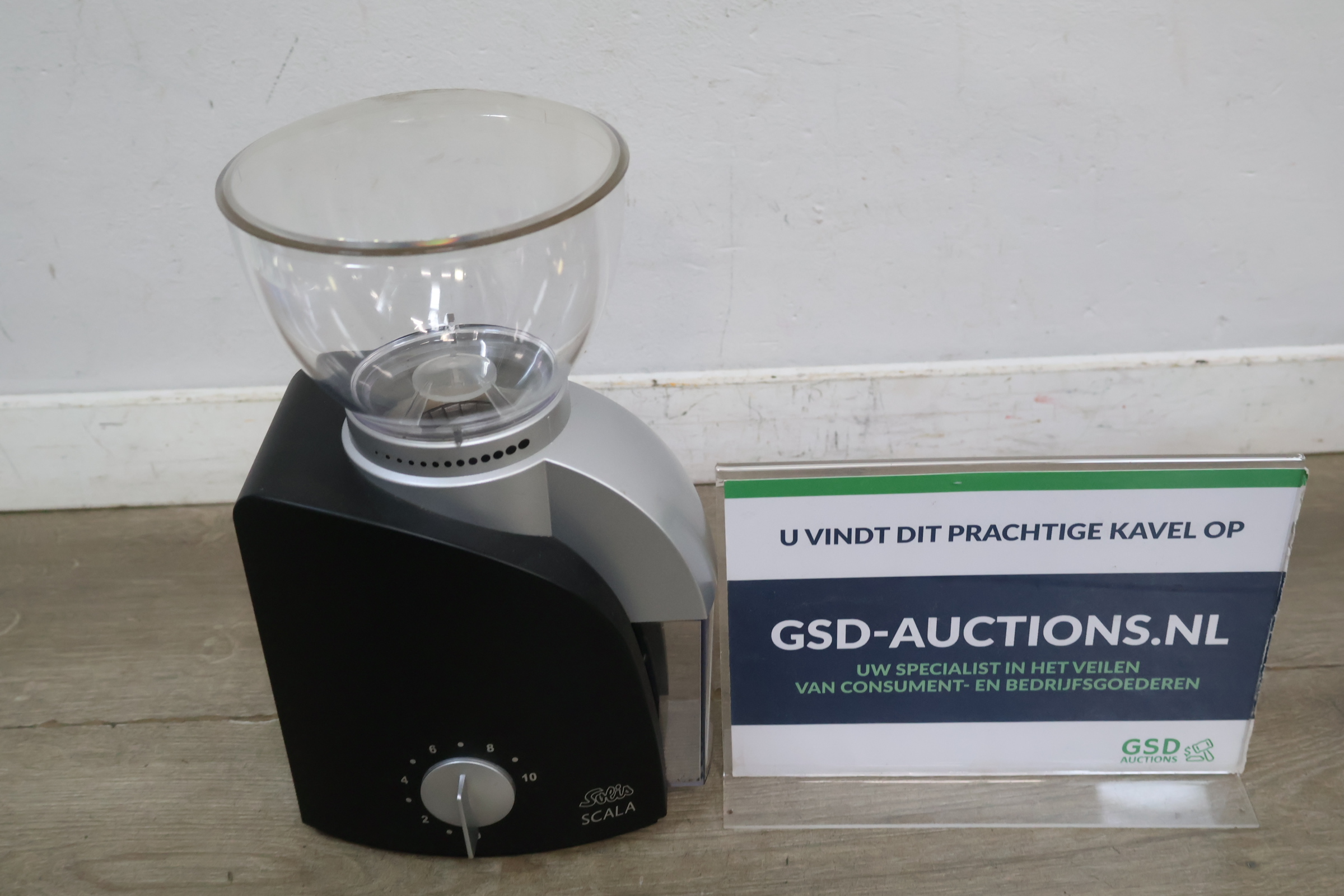 Solis Scala koffiemolen – foto 2 – kavel bij GSD Auctions, Zoeterwoude