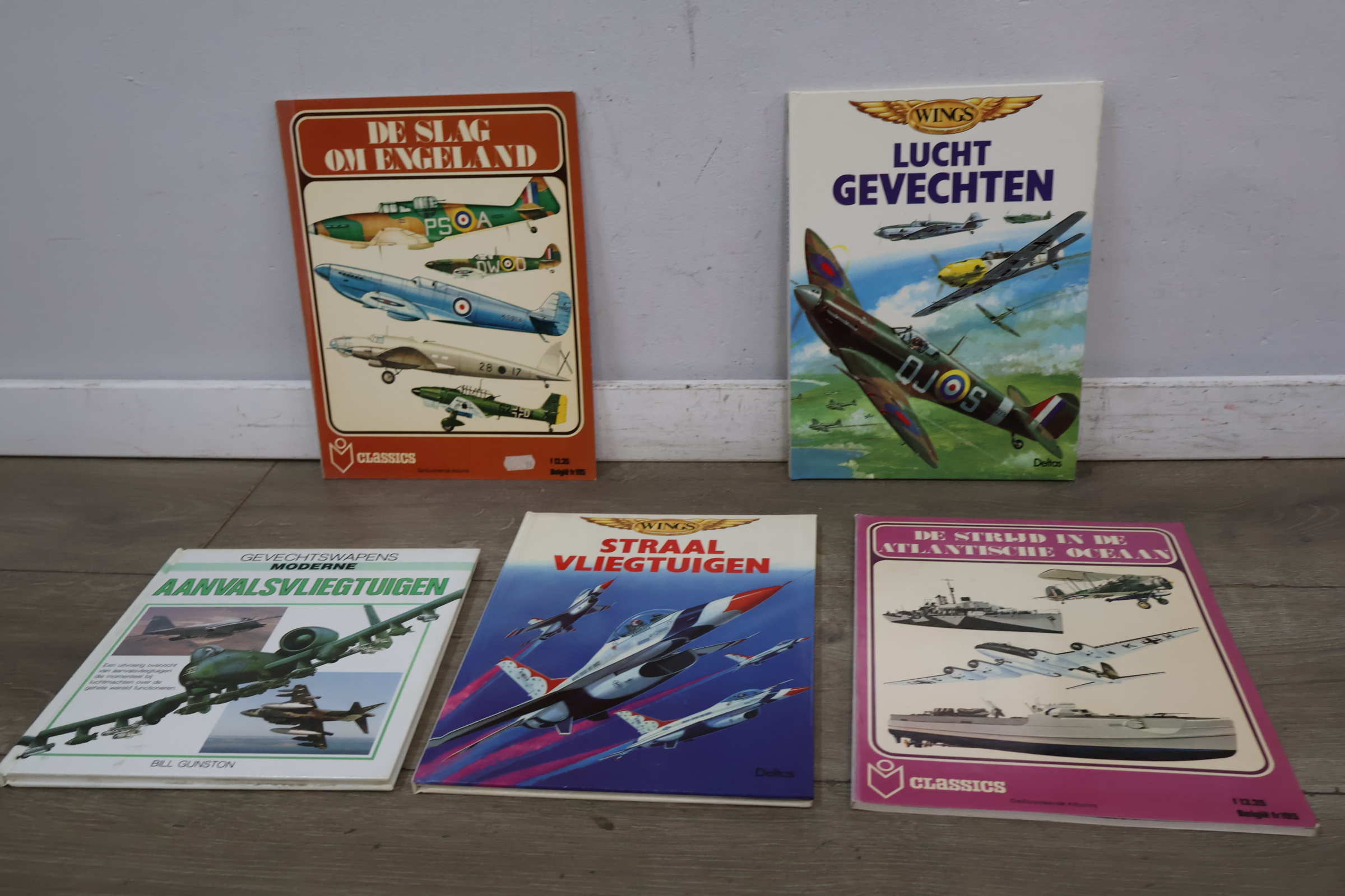 Boeken over oorlogsvliegtuigen en luchtgevechten – foto 3 – kavel bij GSD Auctions, Zoeterwoude