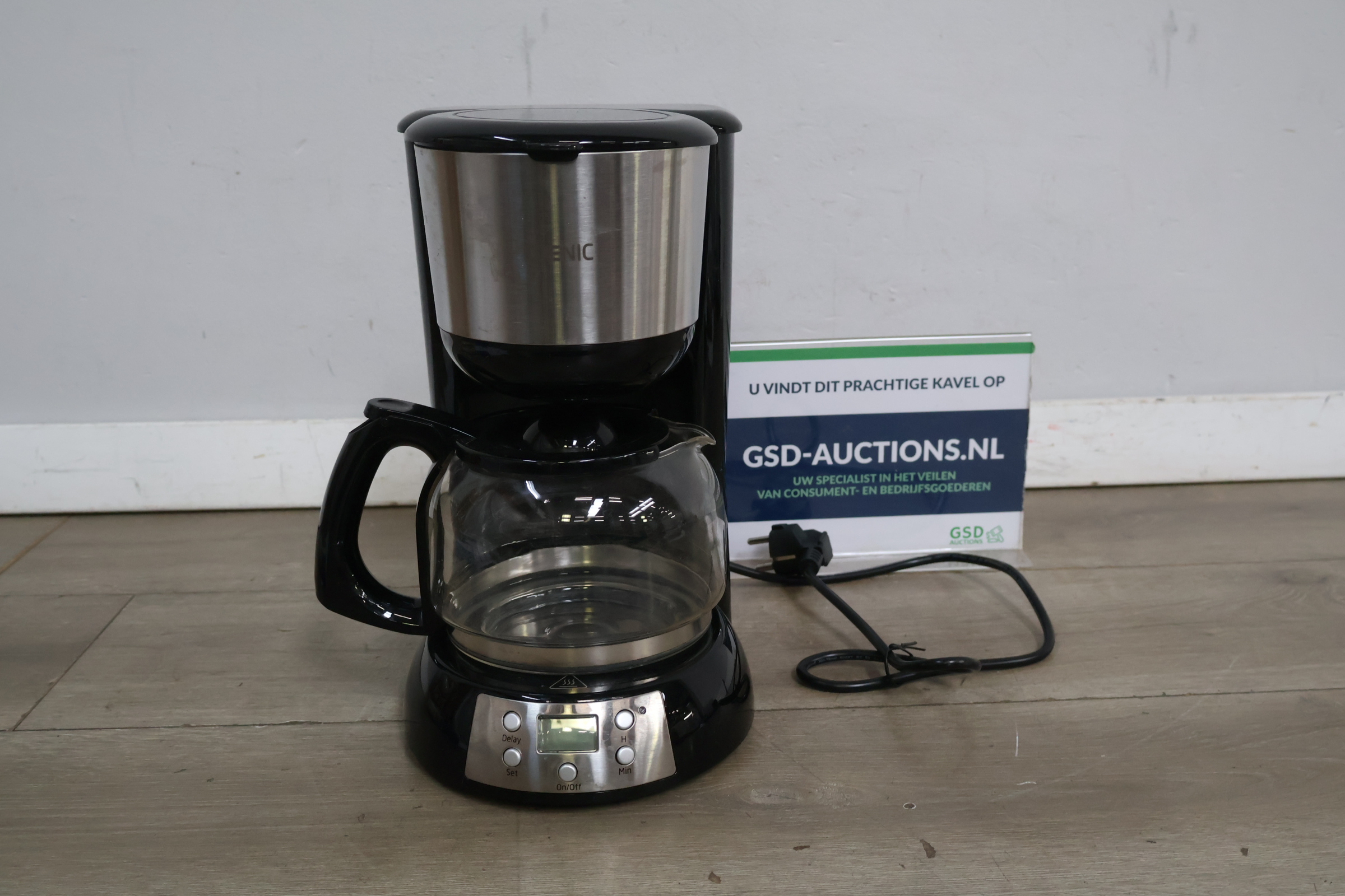 Bestron koffiezetapparaat met glazen kan – kavel bij GSD Auctions, Zoeterwoude
