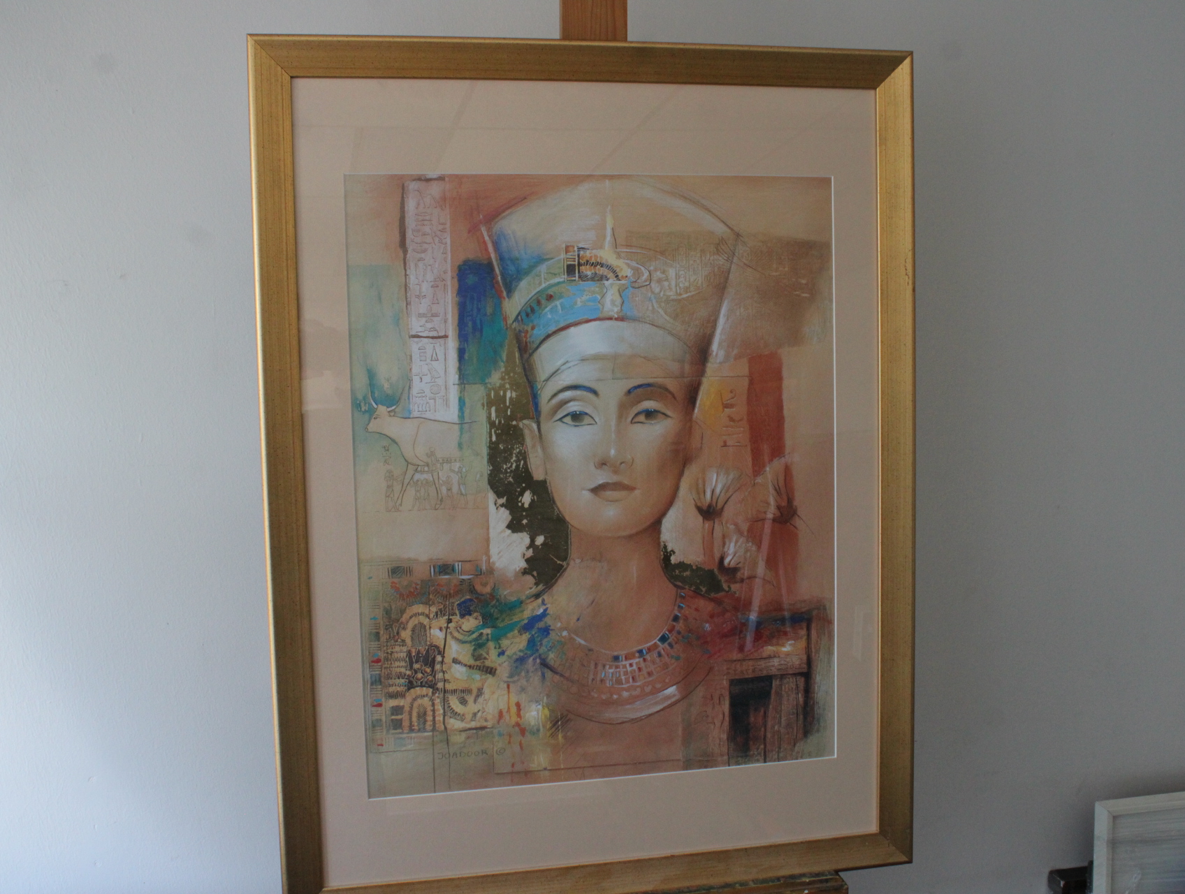 Ingelijste kunstafdruk van Egyptische Nefertiti – kavel bij GSD Auctions, Zoeterwoude