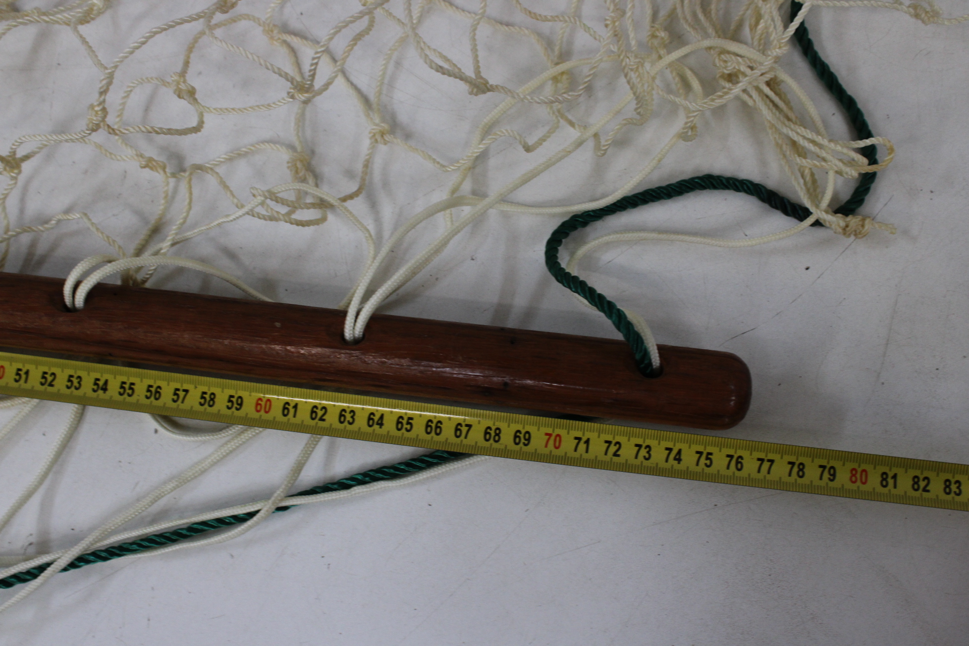 Hangmat met houten spreidstok – foto 6 – kavel bij GSD Auctions, Zoeterwoude