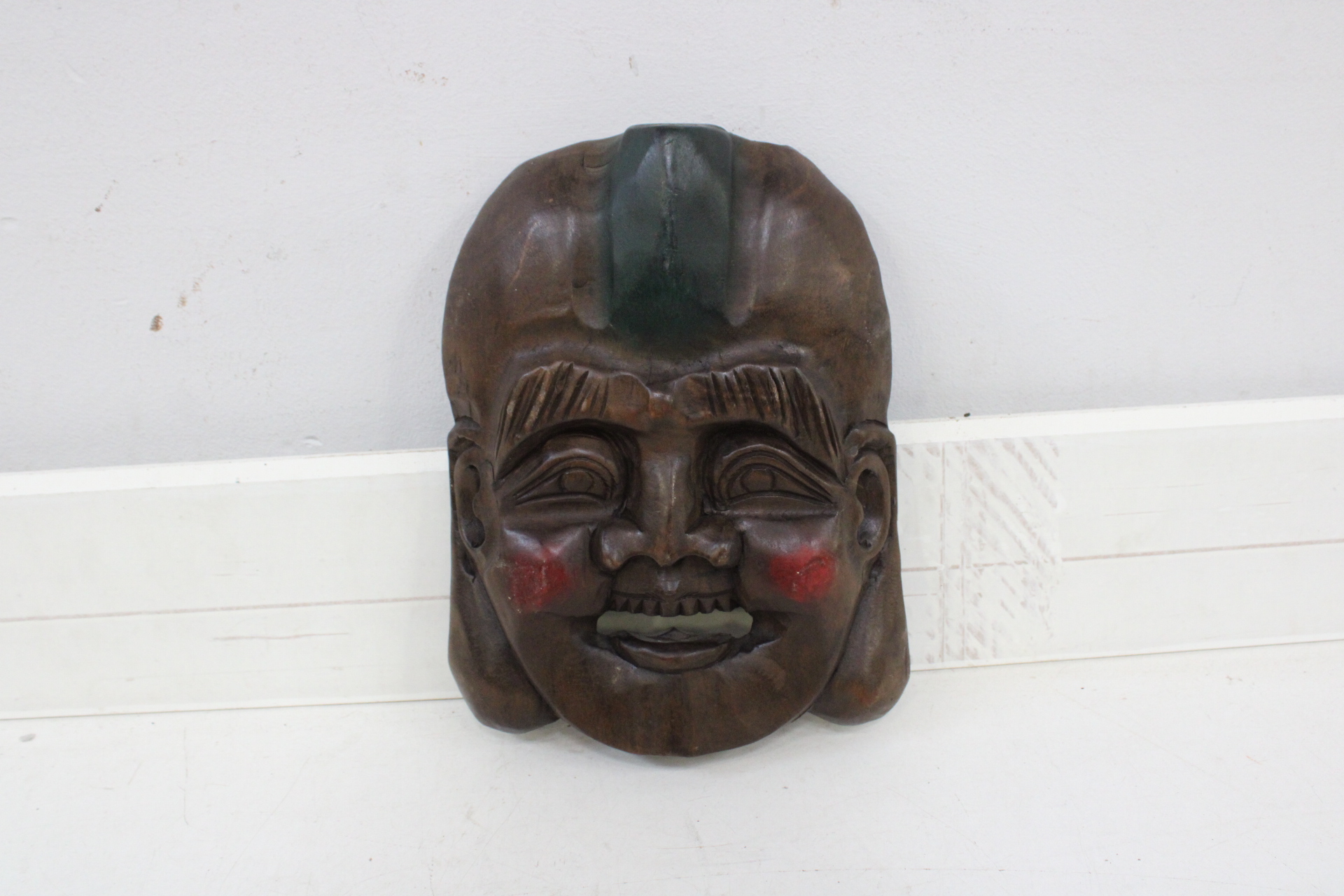 Set houten masker beeldjes – foto 8 – kavel bij GSD Auctions, Zoeterwoude