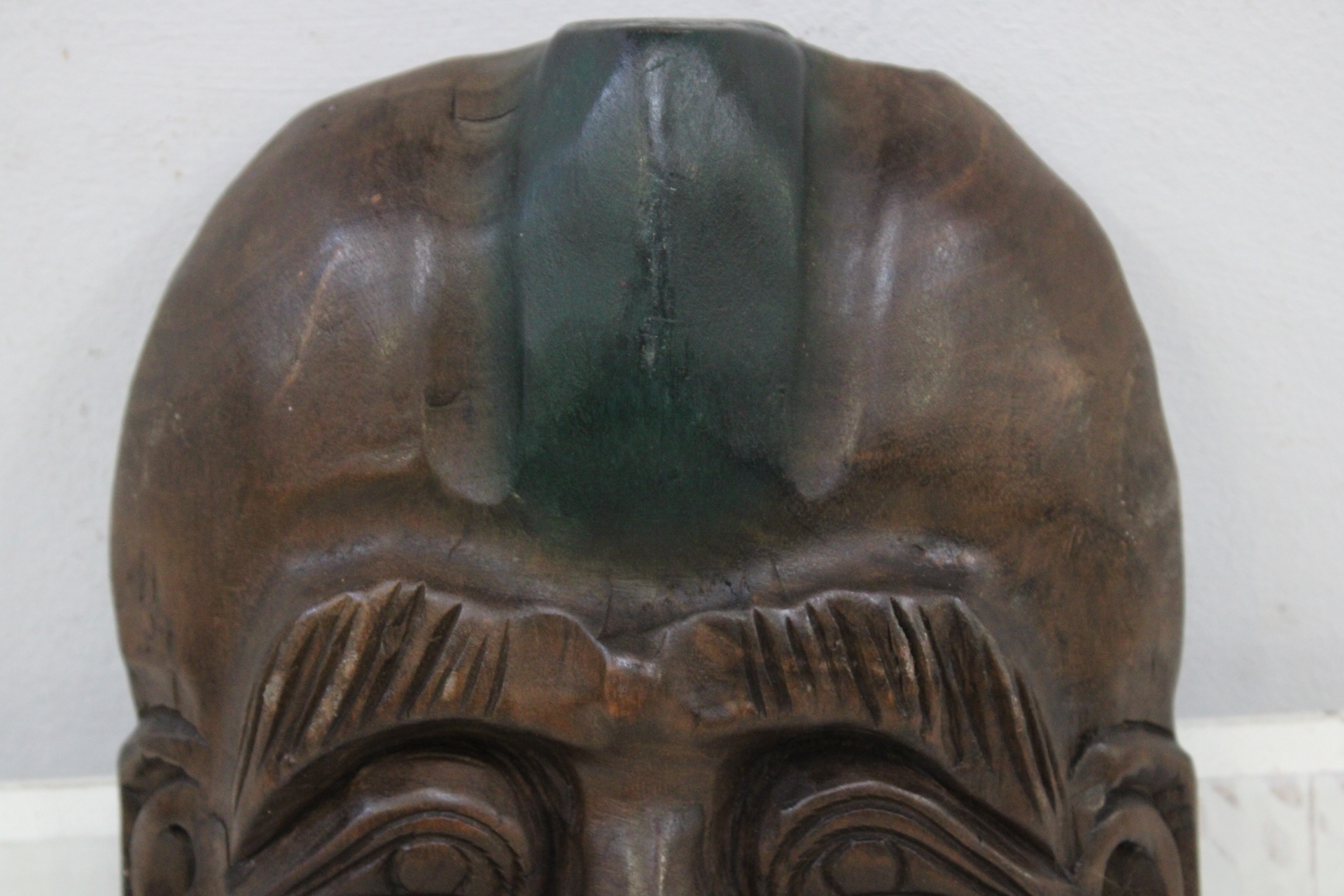 Set houten masker beeldjes – foto 9 – kavel bij GSD Auctions, Zoeterwoude