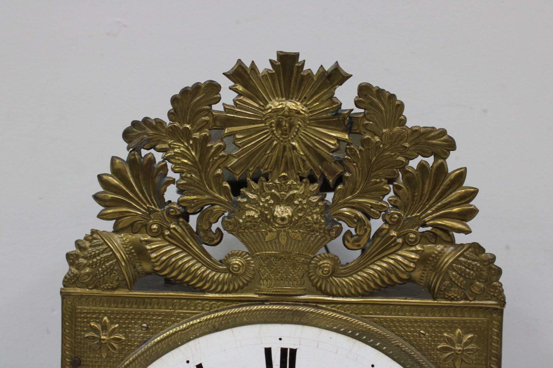 Wandklok L Barbier à la Courtine met pendel en gewicht – foto 8 – kavel bij GSD Auctions, Zoeterwoude