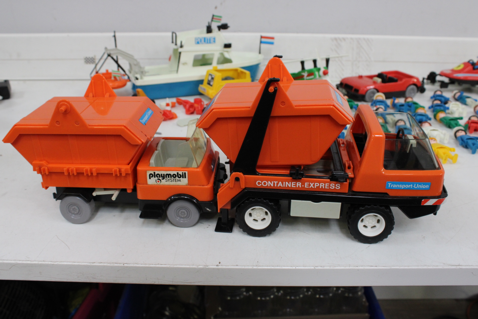 Set Playmobil voertuigen en figuren – foto 3 – kavel bij GSD Auctions, Zoeterwoude