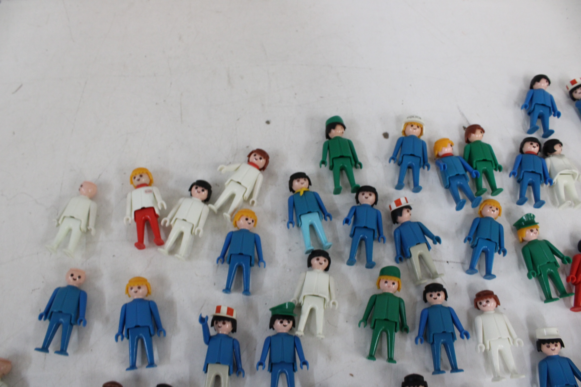 Set Playmobil voertuigen en figuren – foto 10 – kavel bij GSD Auctions, Zoeterwoude