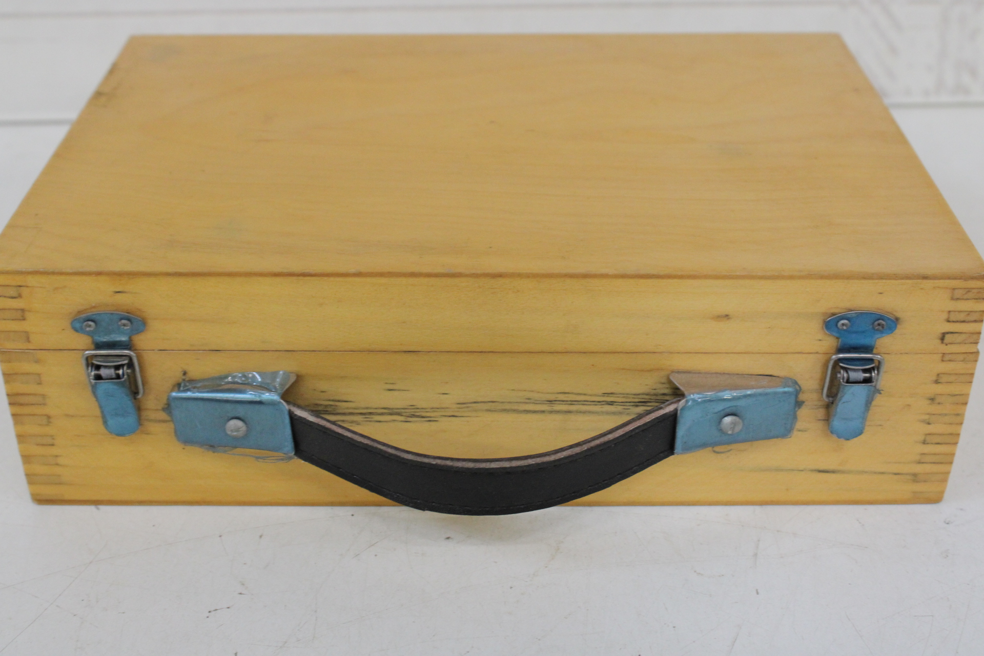 Set Jeu de Boules in houten kist – foto 6 – kavel bij GSD Auctions, Zoeterwoude