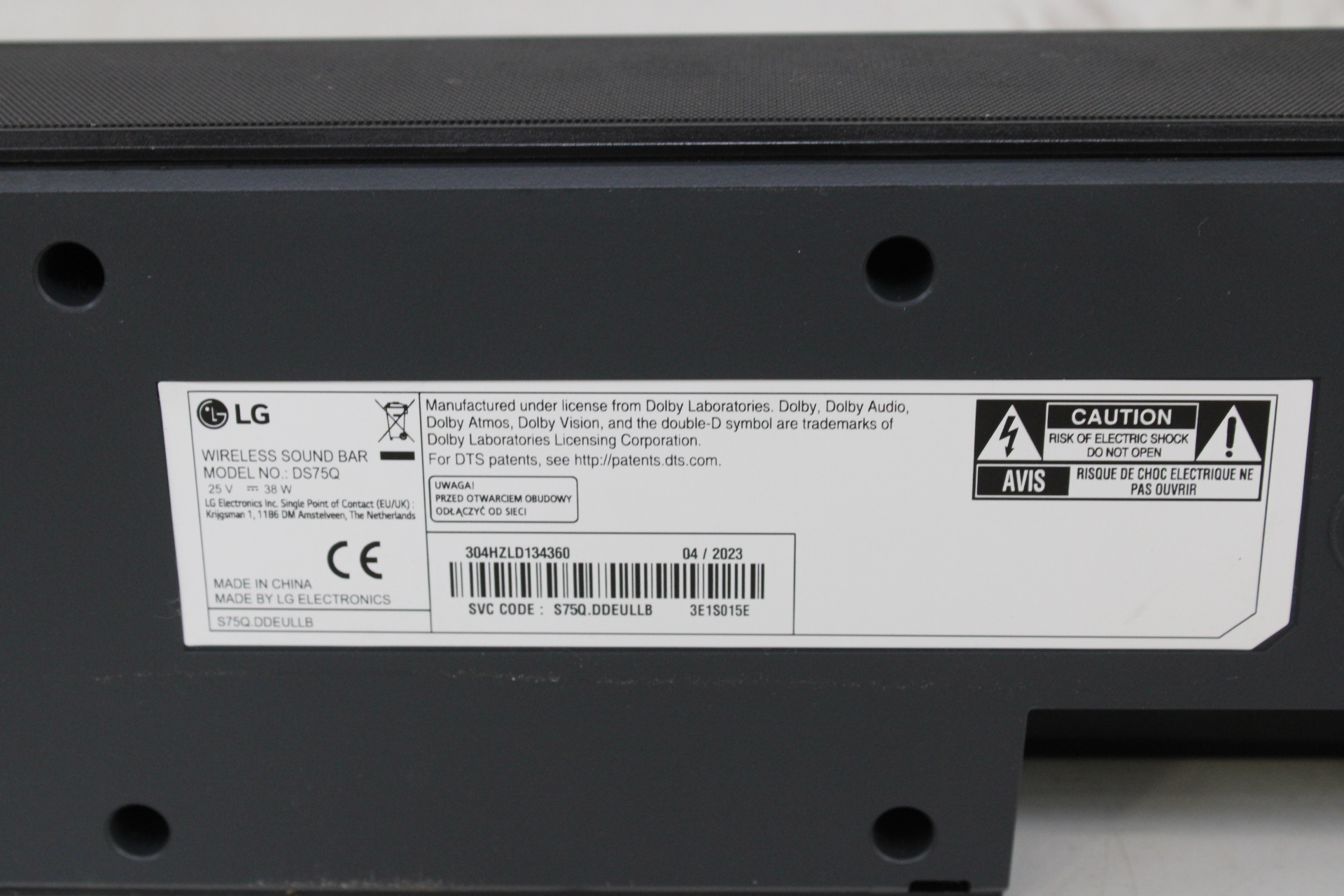 LG Soundbar speaker zwart – foto 6 – kavel bij GSD Auctions, Zoeterwoude