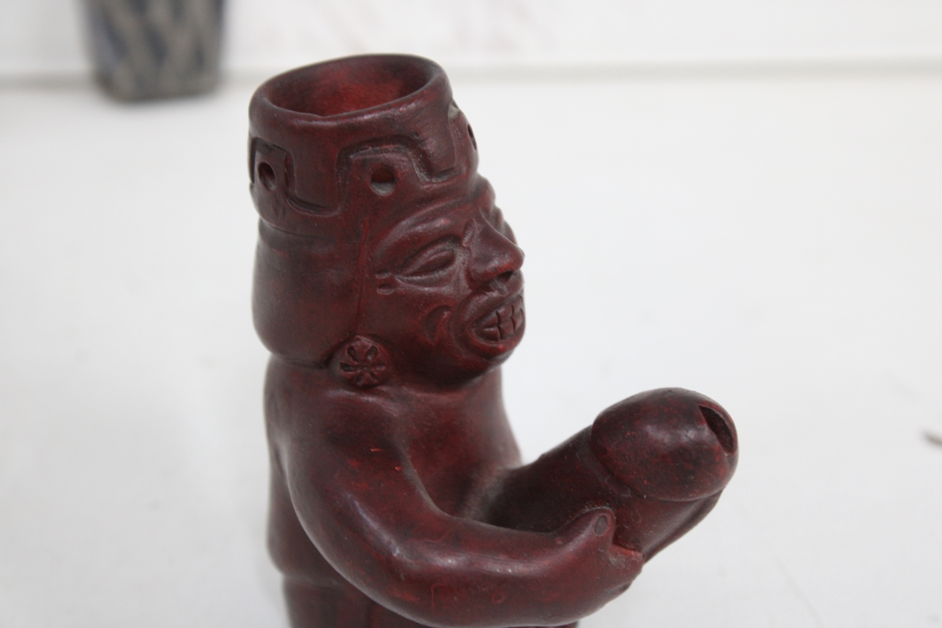 Houten beeldjes en stenen afbeelding – foto 4 – kavel bij GSD Auctions, Zoeterwoude