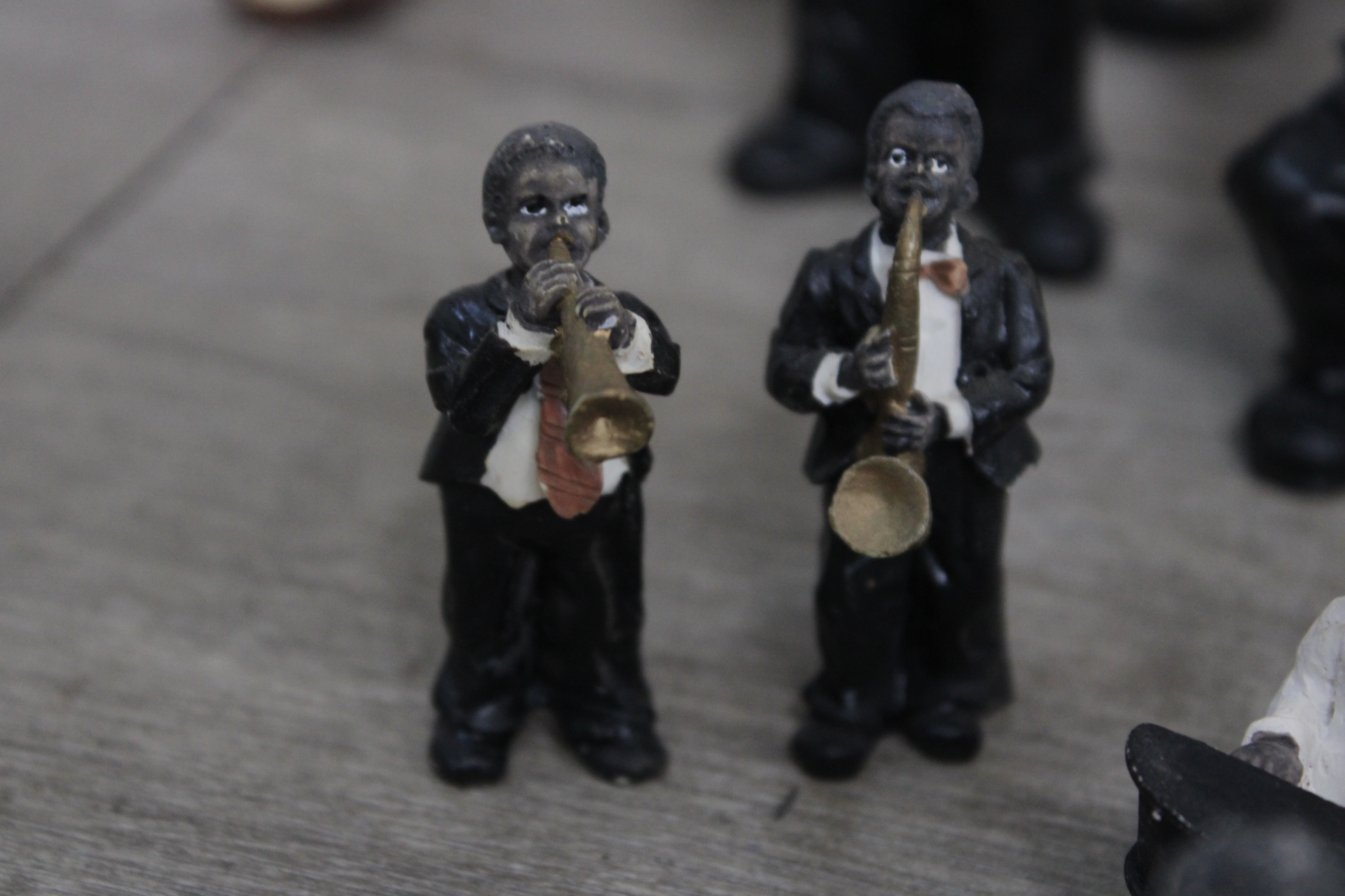Set jazzmuzikanten beeldjes van keramiek – foto 3 – kavel bij GSD Auctions, Zoeterwoude