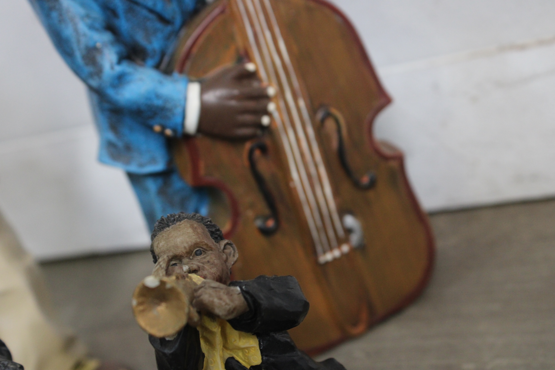Set jazzmuzikanten beeldjes van keramiek – foto 10 – kavel bij GSD Auctions, Zoeterwoude