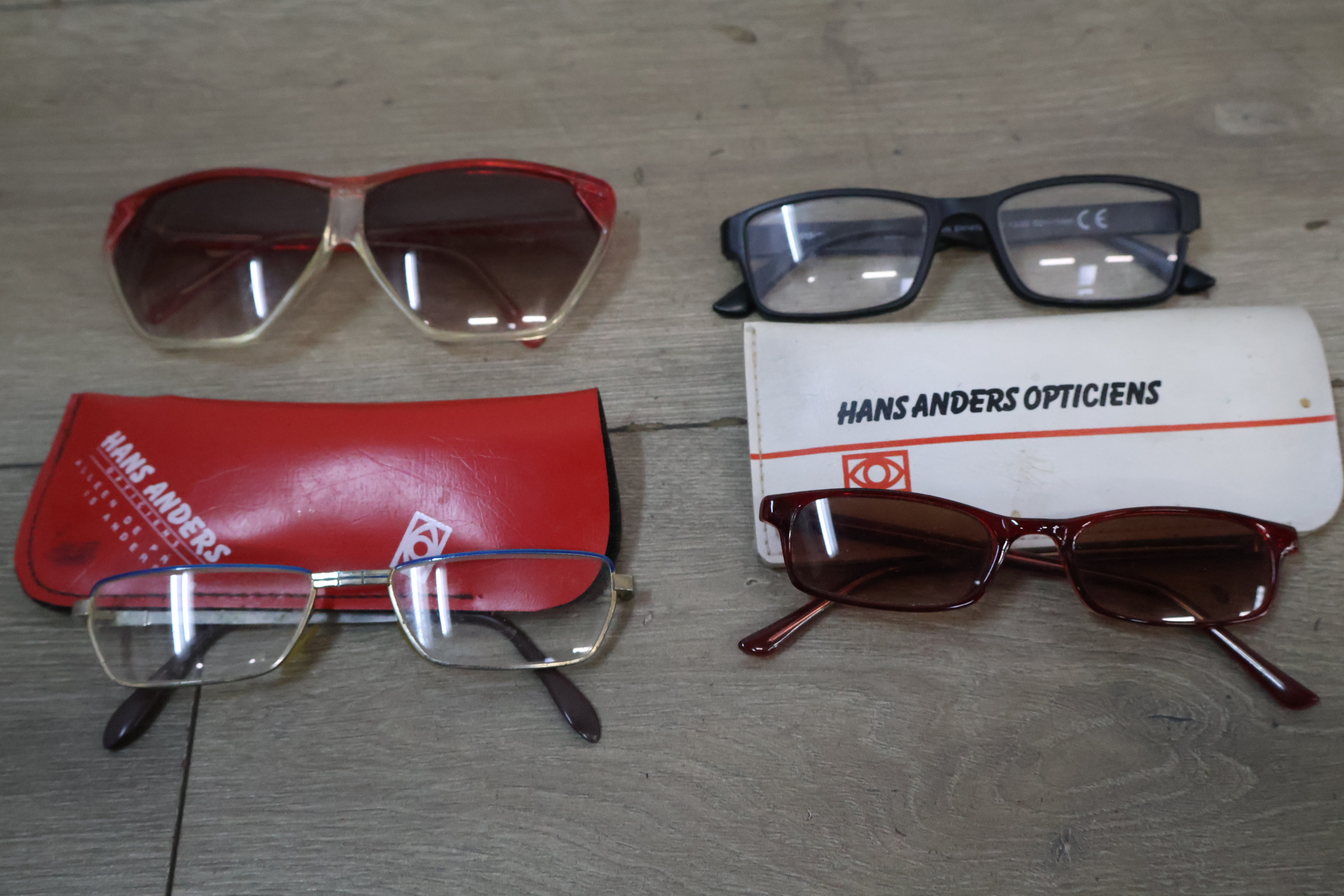 Collectie diverse brillen en zonnebrillen – foto 5 – kavel bij GSD Auctions, Zoeterwoude