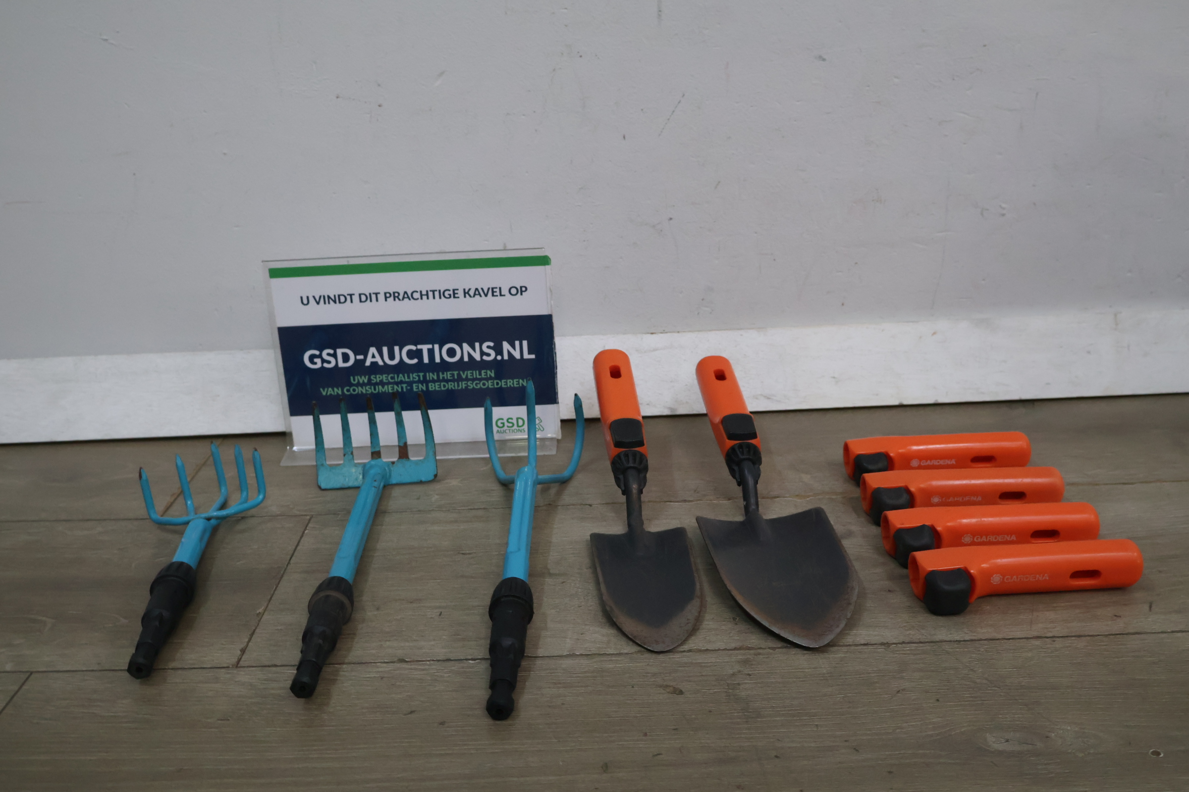 Gardena tuinset met handgereedschap – foto 2 – kavel bij GSD Auctions, Zoeterwoude