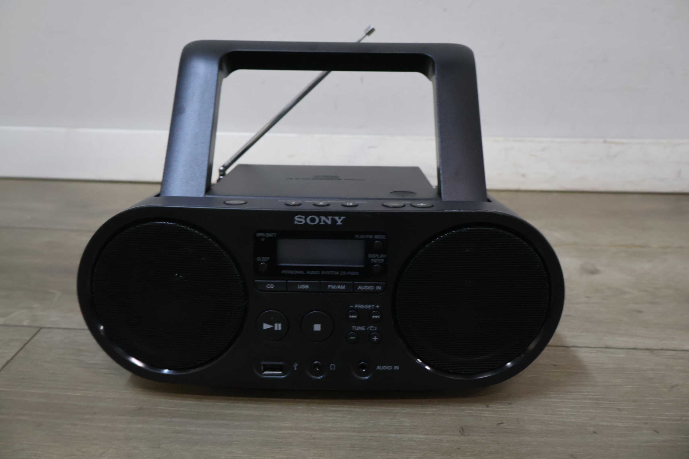 Sony Personal Audio System ZS-PS50 radiocd-speler – foto 3 – kavel bij GSD Auctions, Zoeterwoude