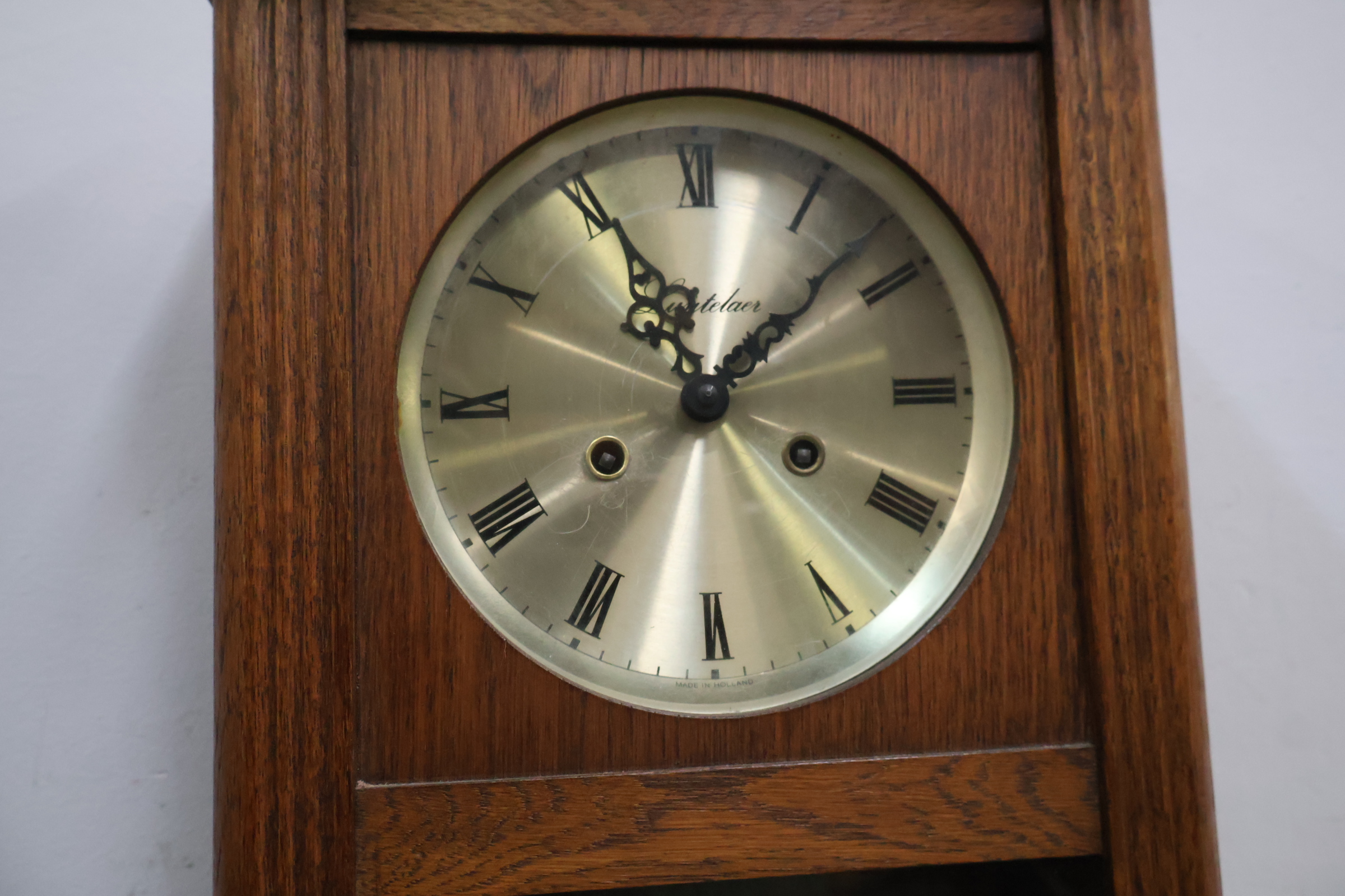Oma Klok Met Houten Kader – foto 7 – kavel bij GSD Auctions, Zoeterwoude