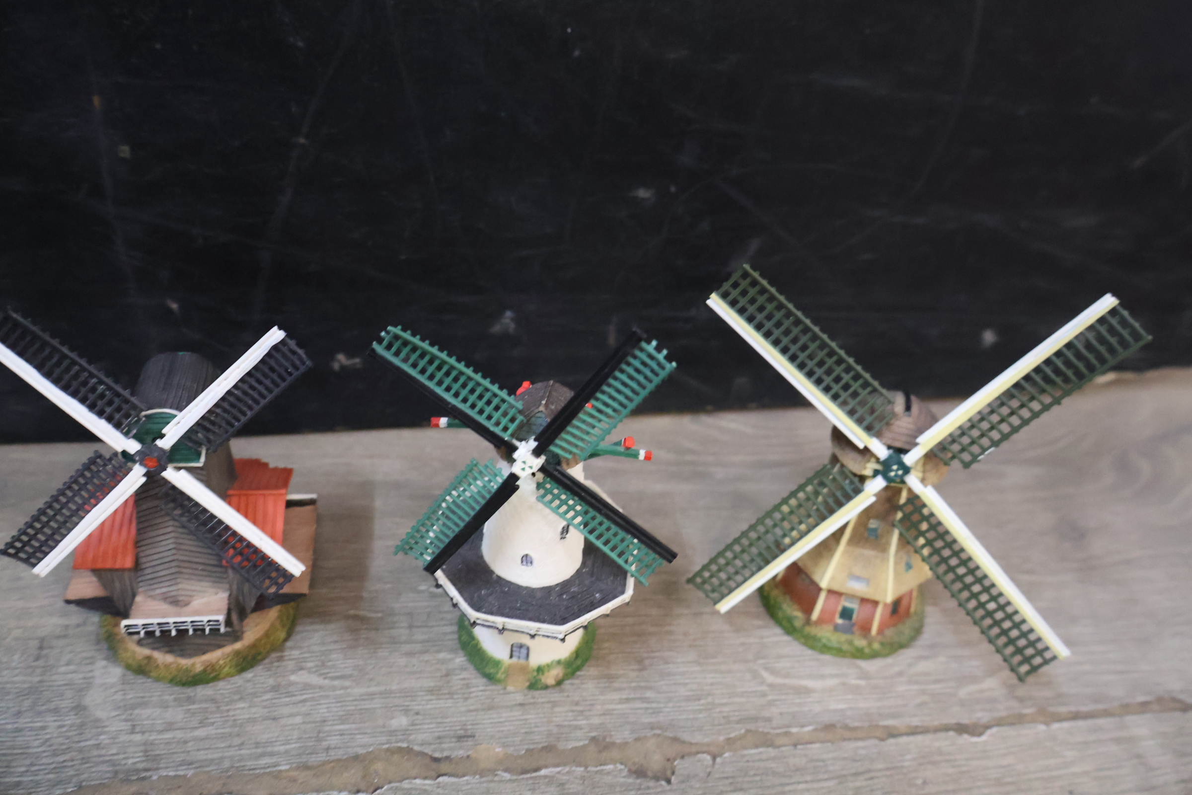 Diverse Hollands Glorie molens en huisjes miniatuur set – foto 10 – kavel bij GSD Auctions, Zoeterwoude