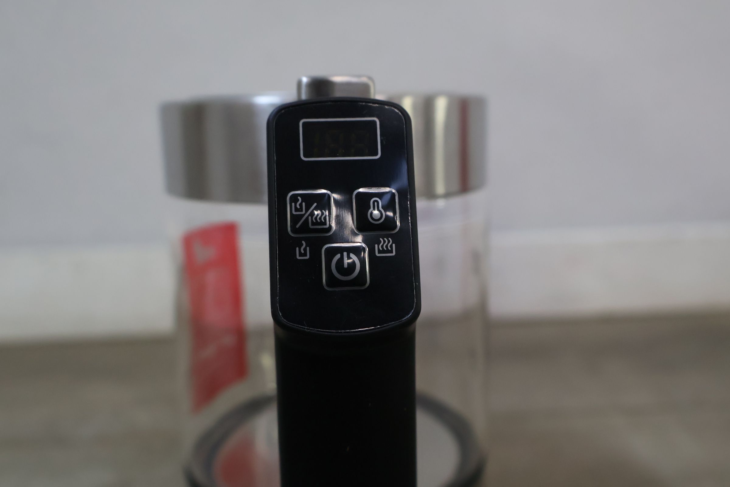 Severin Digital Mini Glass Kettle waterkoker – foto 9 – kavel bij GSD Auctions, Zoeterwoude