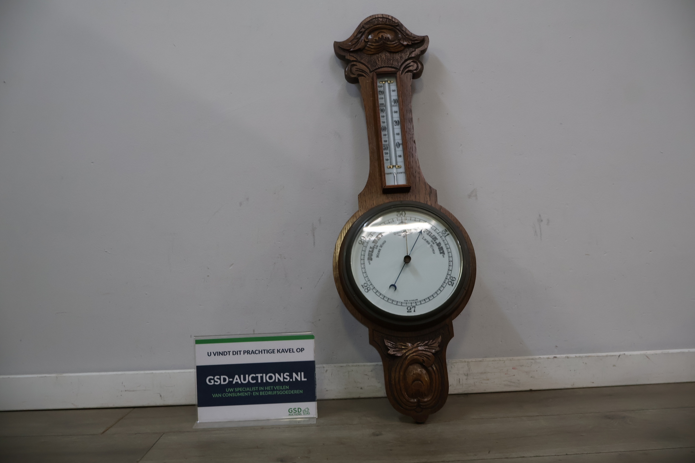 Barometer met thermometer in houten lijst – foto 2 – kavel bij GSD Auctions, Zoeterwoude
