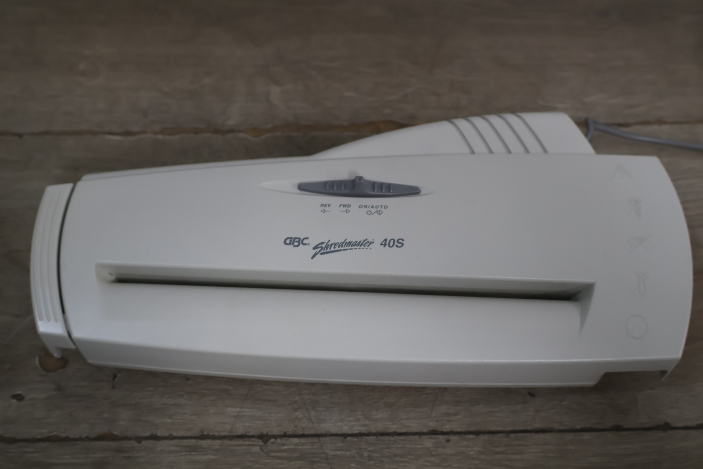 GBC Shredmaster 40S Home/Office Papiervernietiger – foto 9 – kavel bij GSD Auctions, Zoeterwoude