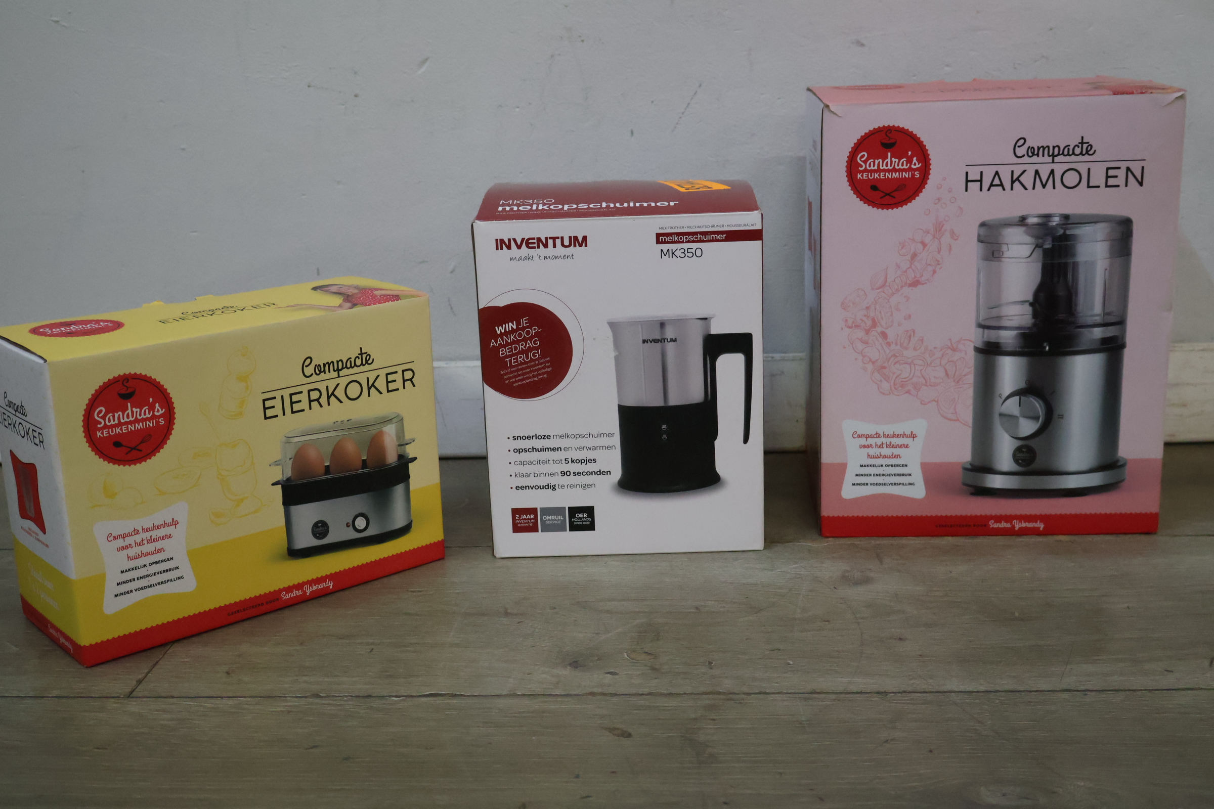Inventum melkschuimer MK350 en Sandra's keukenmini's compacte eierkoker en hakmolen – foto 3 – kavel bij GSD Auctions, Zoeterwoude