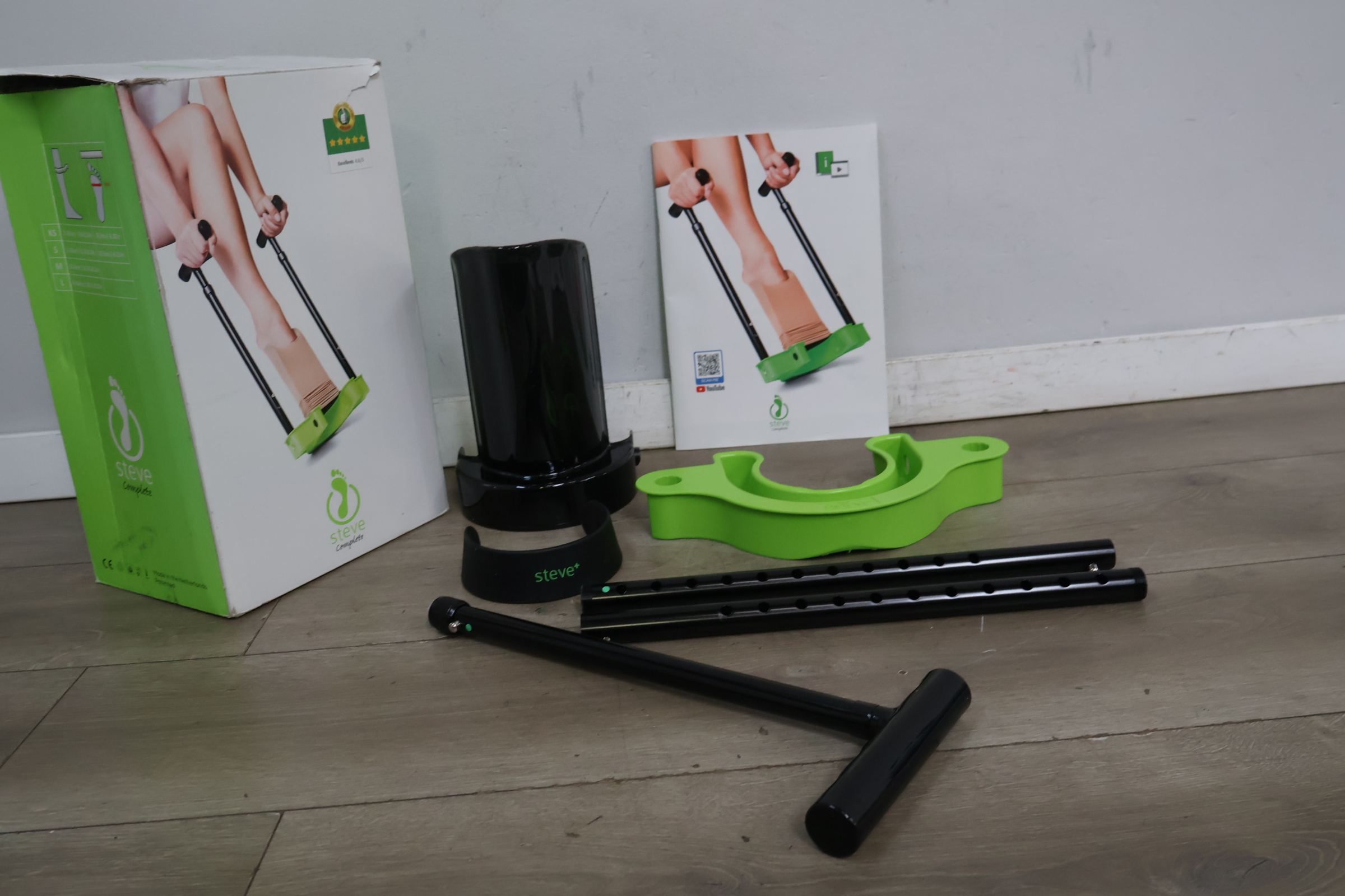 Steve Complete hulpmiddel voor het aantrekken van kousen – foto 5 – kavel bij GSD Auctions, Zoeterwoude