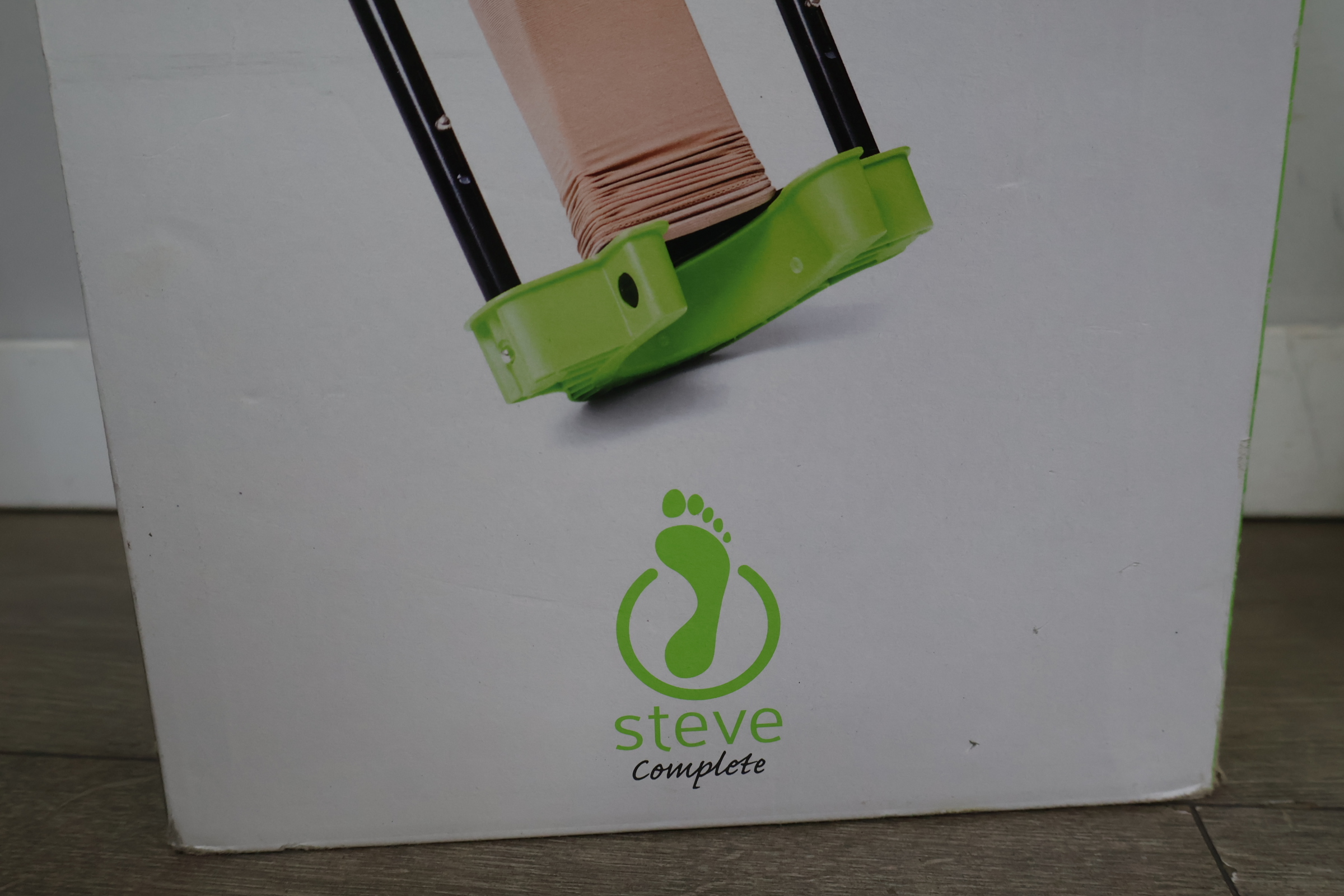 Steve Complete hulpmiddel voor het aantrekken van kousen – foto 6 – kavel bij GSD Auctions, Zoeterwoude