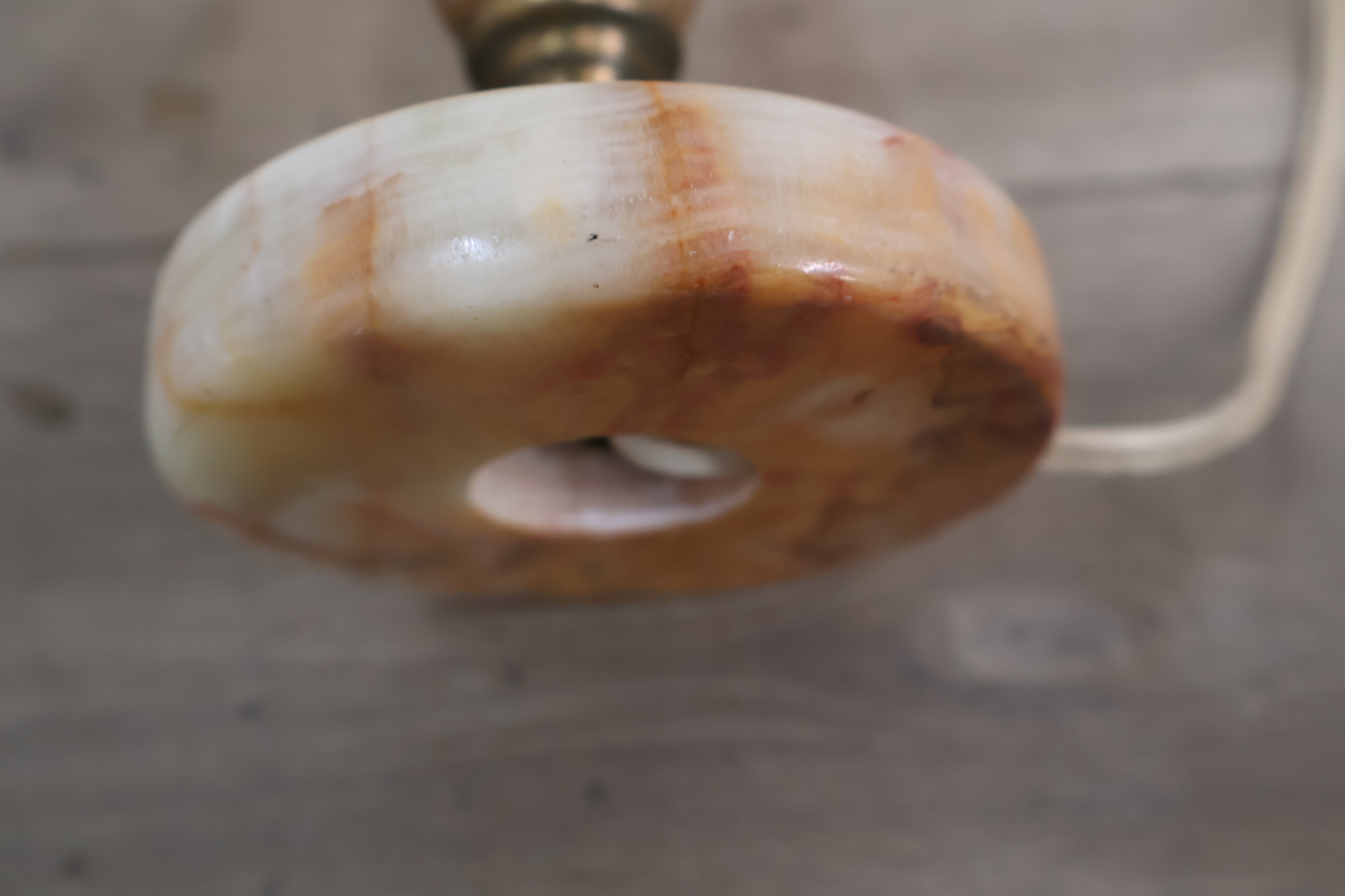 Vintage tafellamp met marmeren voet – foto 9 – kavel bij GSD Auctions, Zoeterwoude