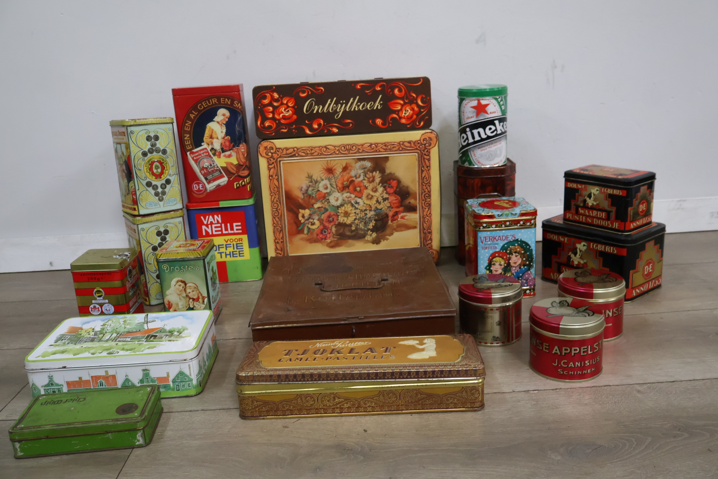 Verzameling antieke blikjes en blikken – foto 3 – kavel bij GSD Auctions, Zoeterwoude