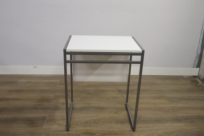 IKEA Moddus Tafel – foto 8 – kavel bij GSD Auctions, Zoeterwoude