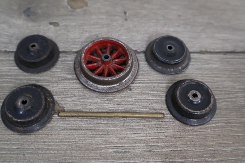 Diverse modeltrein wielen en assen – foto 8 – kavel bij GSD Auctions, Zoeterwoude