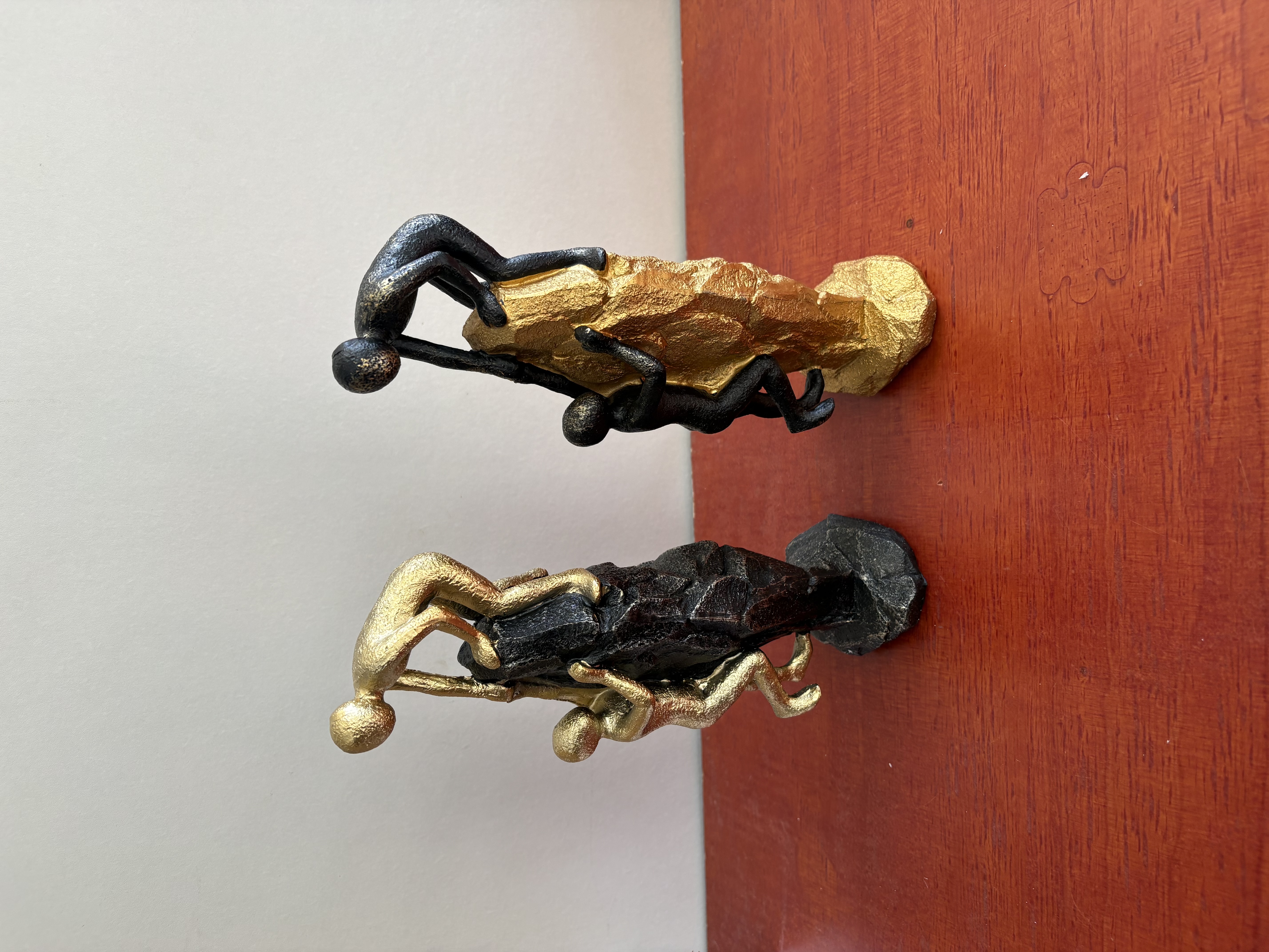 Beelden helpende mensen – foto 7 – kavel bij GSD Auctions, Zoeterwoude