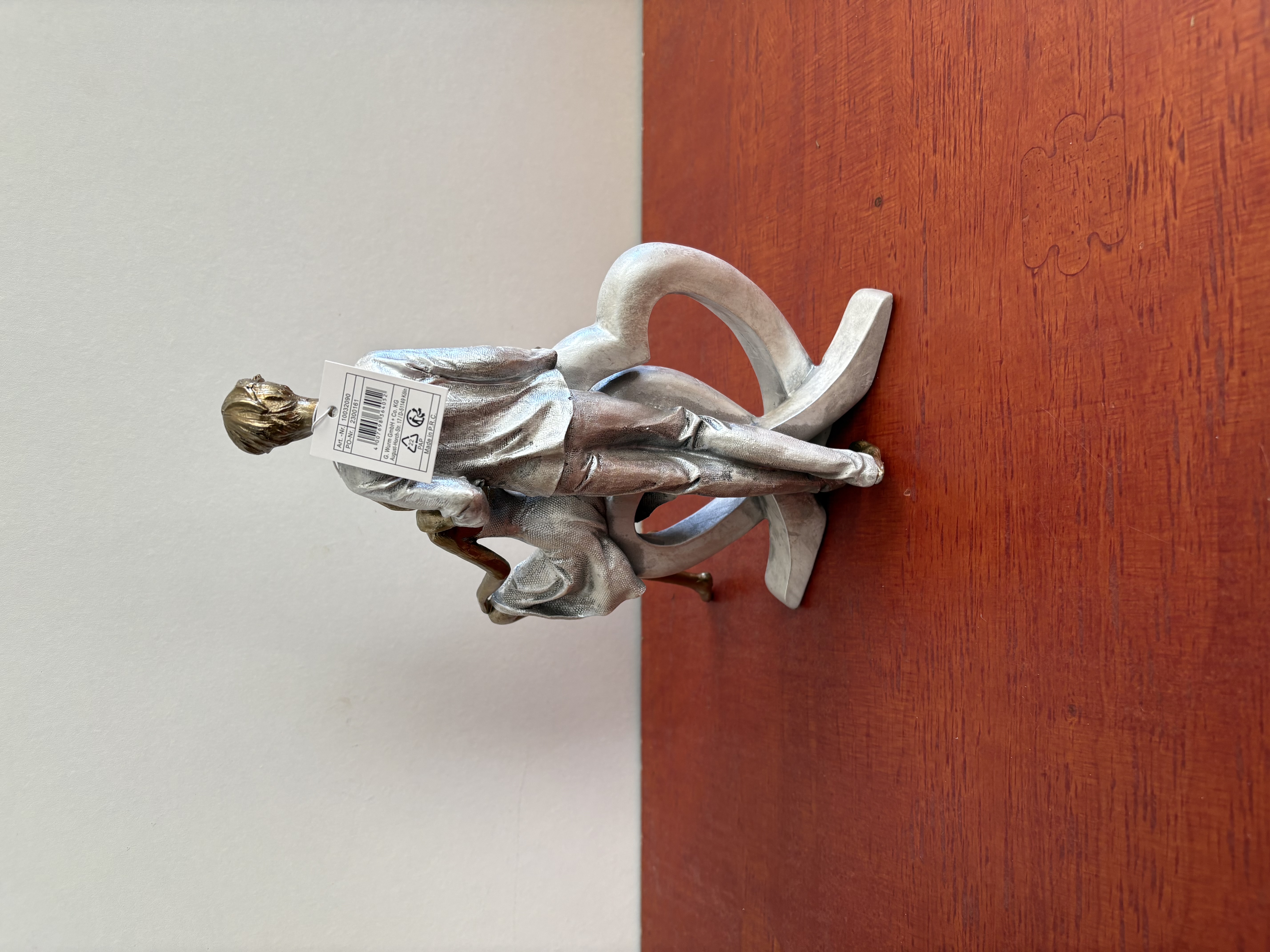 Beeld van een koppel op hart – foto 3 – kavel bij GSD Auctions, Zoeterwoude