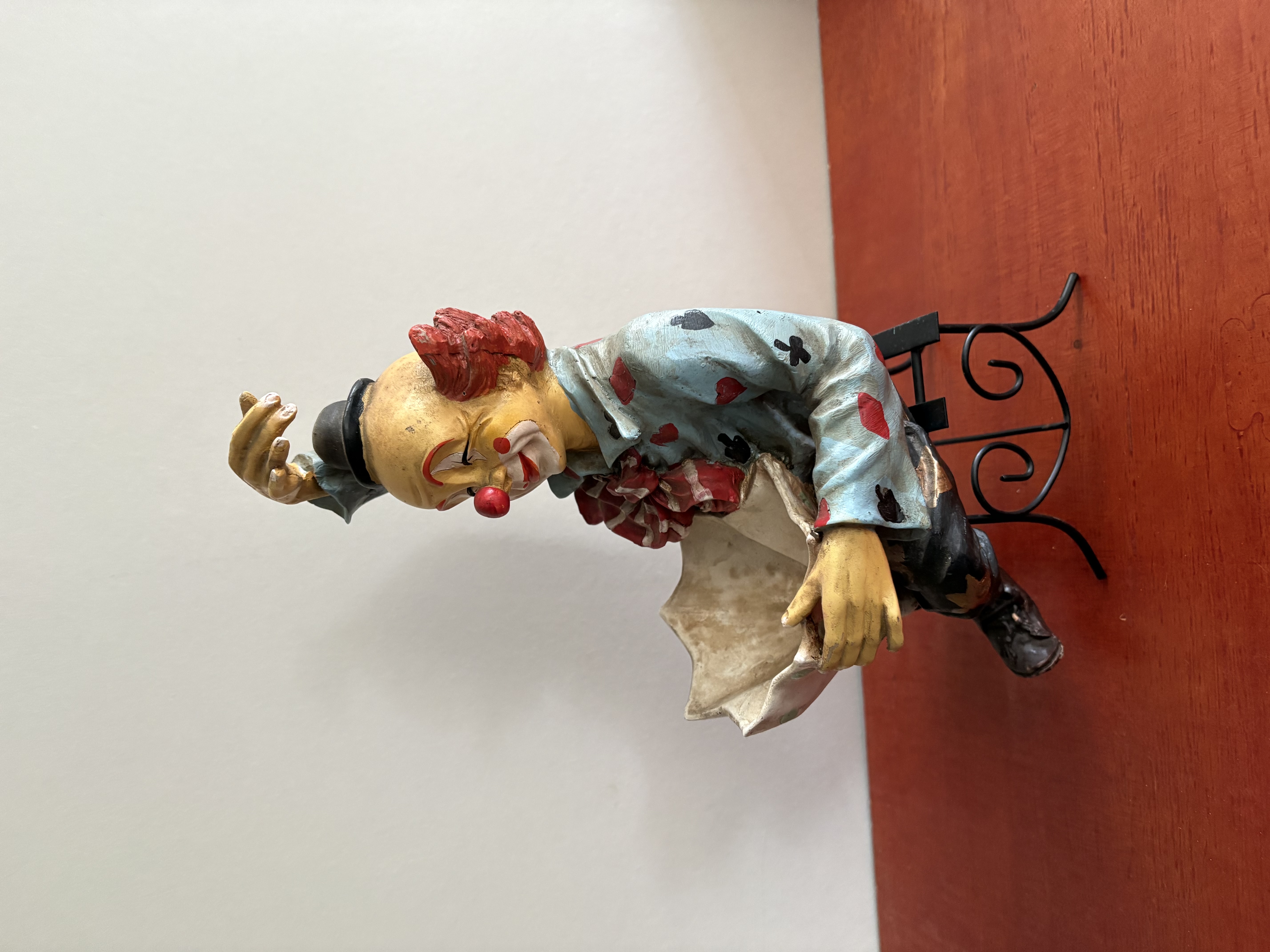 Clown met kleine paraplu kunststof – foto 5 – kavel bij GSD Auctions, Zoeterwoude
