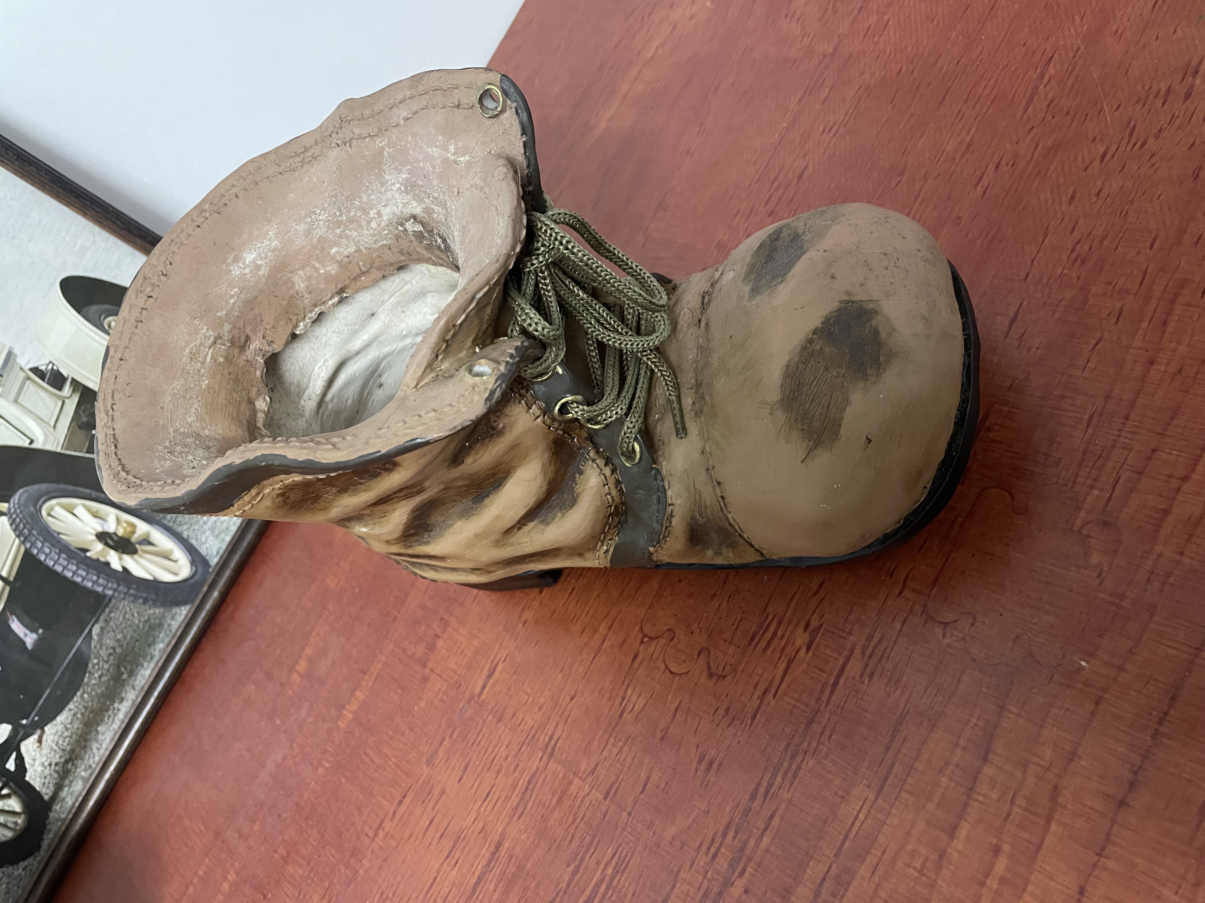 Foto lijst cowboy oude auto print en schoen als bloempot – foto 4 – kavel bij GSD Auctions, Zoeterwoude