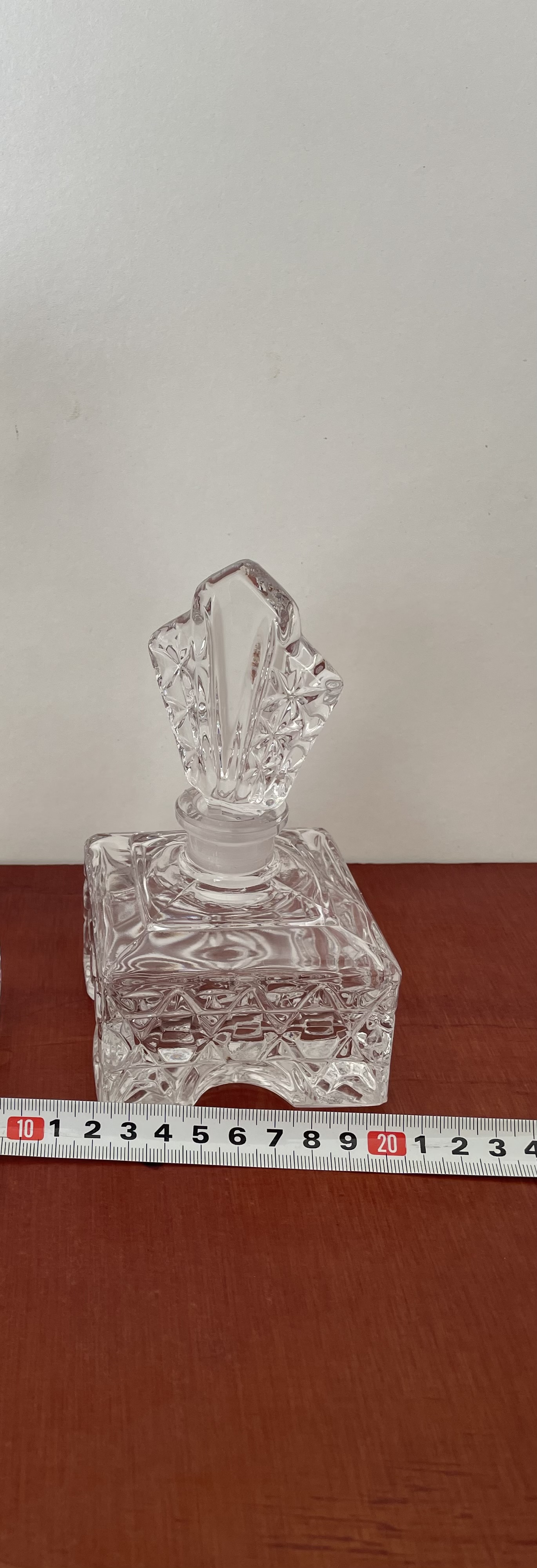 Kristallen kleine karaf – foto 3 – kavel bij GSD Auctions, Zoeterwoude