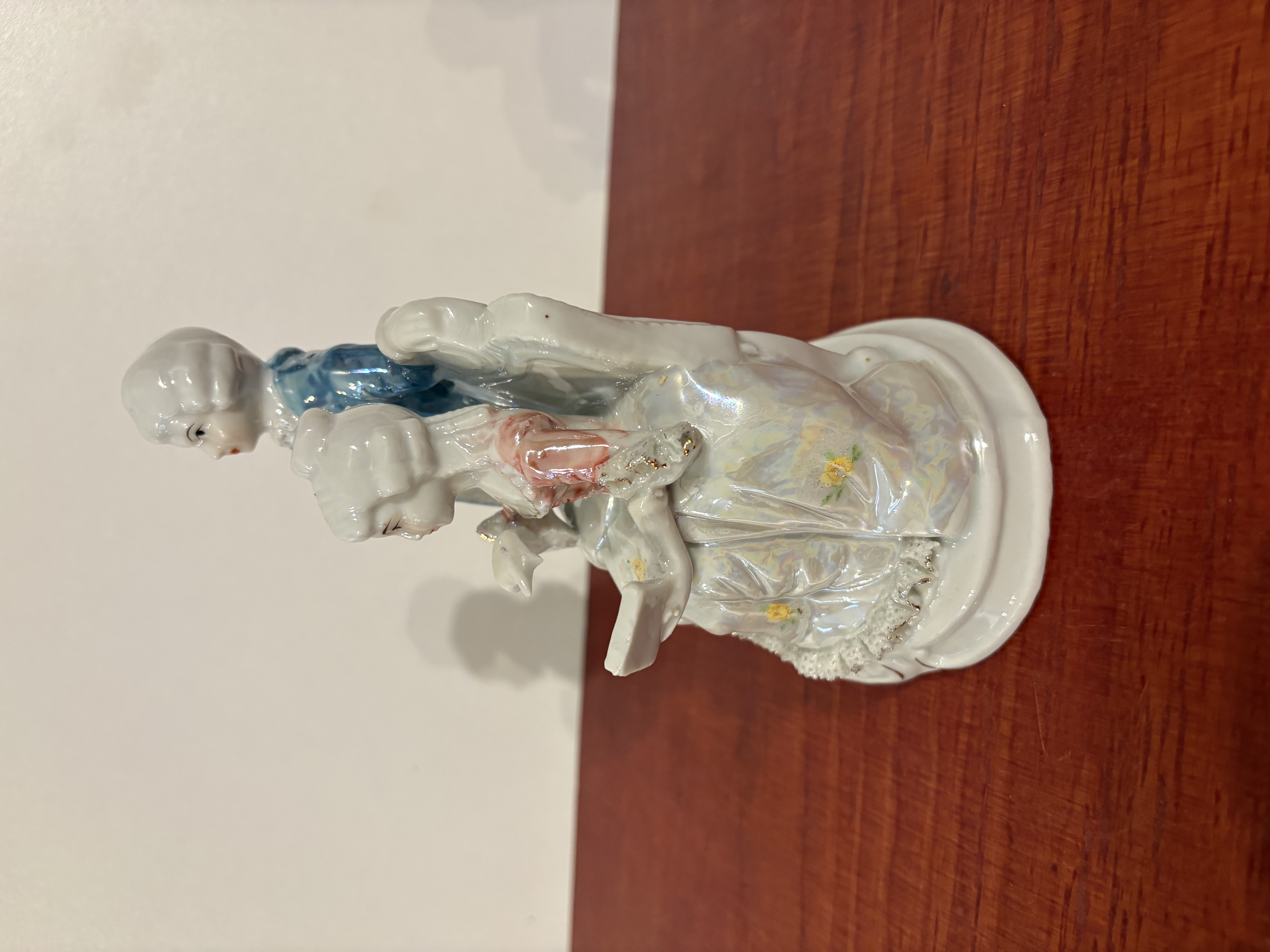Keramieken Beeldjes Nummer 16 Rococo koppel – foto 5 – kavel bij GSD Auctions, Zoeterwoude