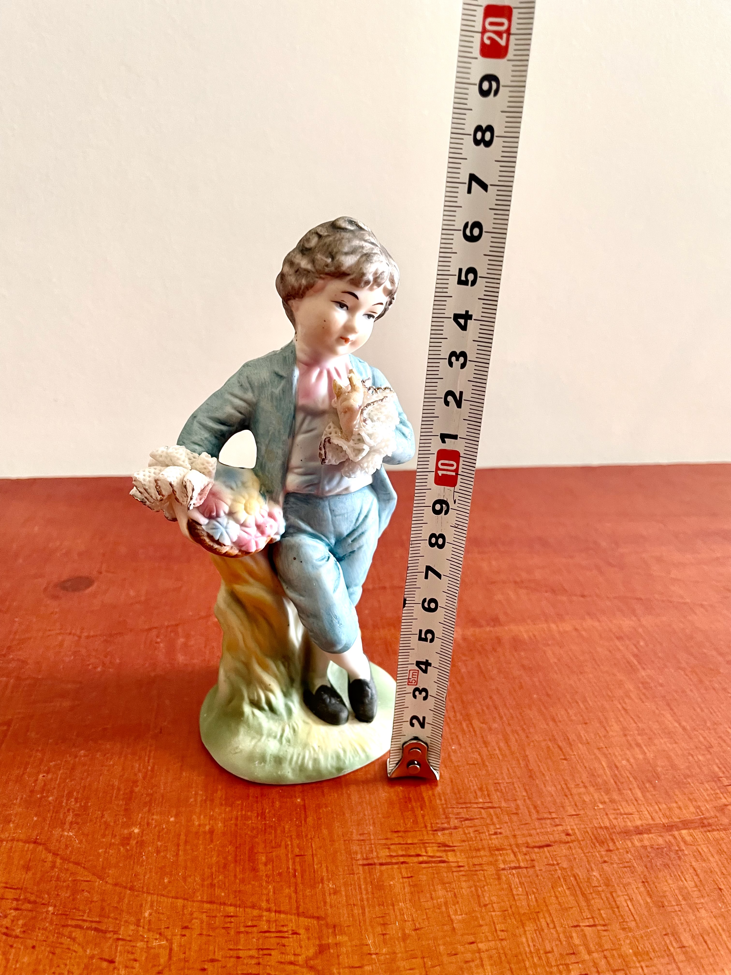 Vintage wachtende jongen keramiek – foto 6 – kavel bij GSD Auctions, Zoeterwoude