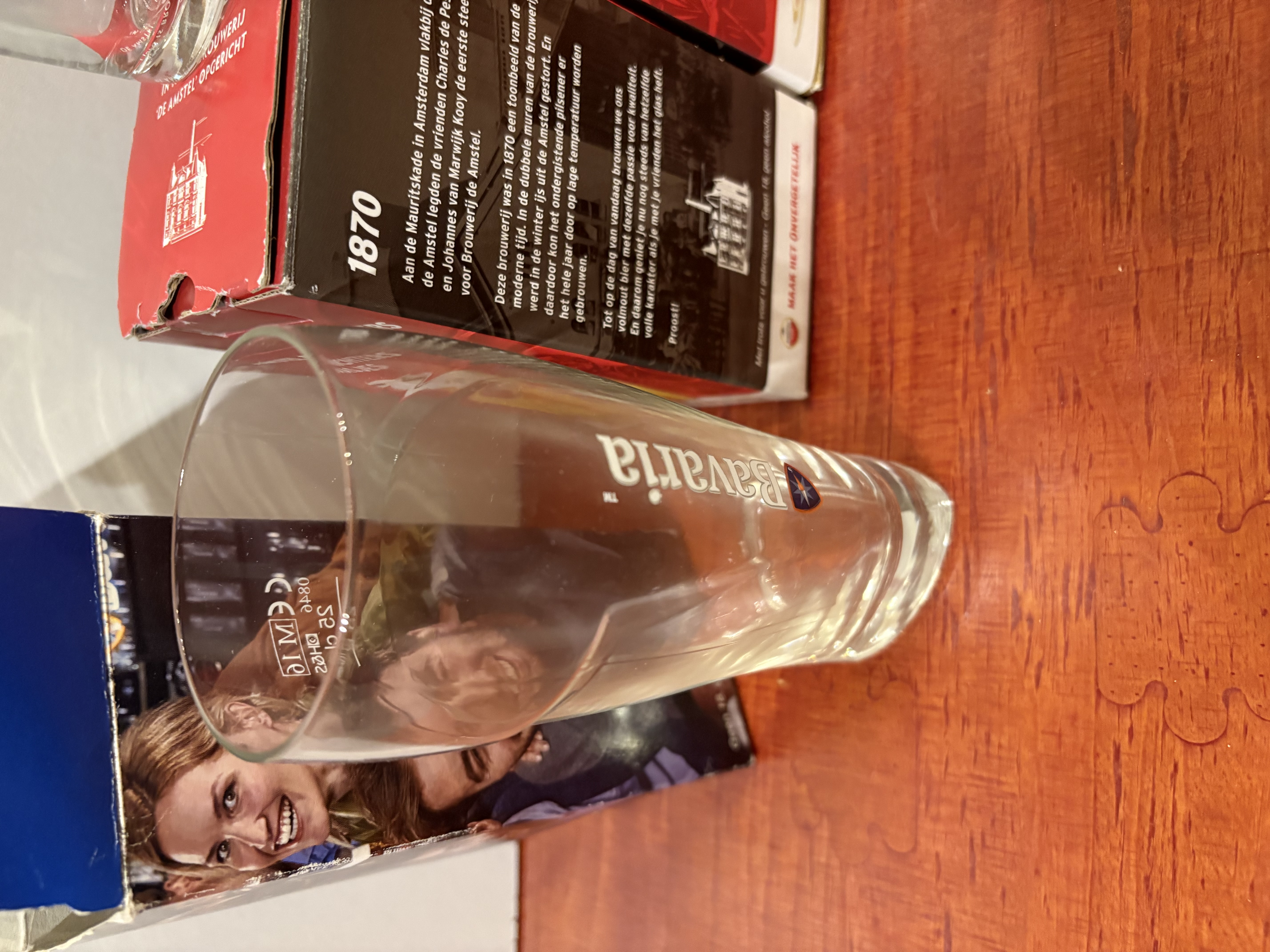 Bier glazen "4x AMSTEL " 1x Bavaria glas – foto 4 – kavel bij GSD Auctions, Zoeterwoude