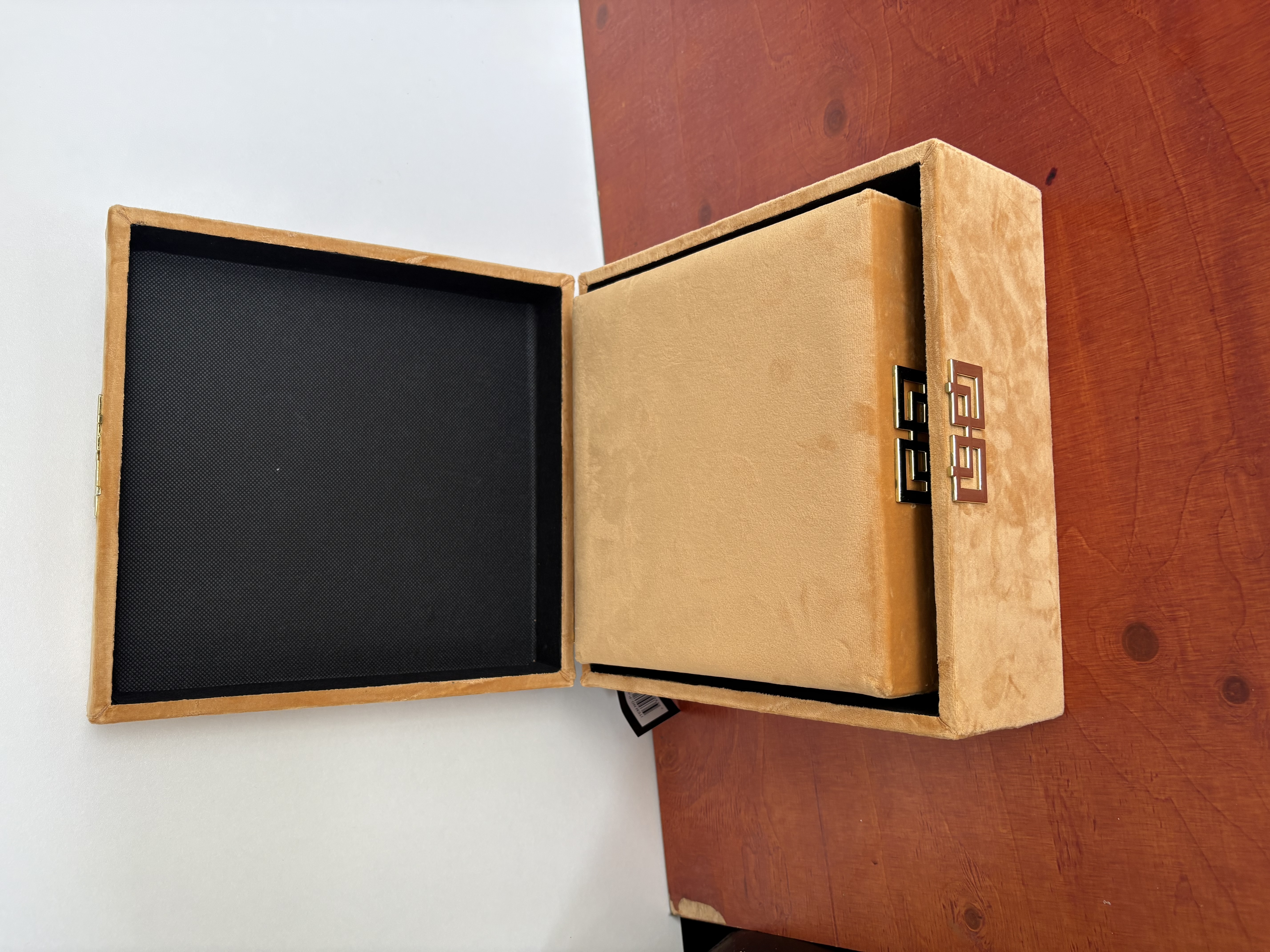 Luxe Opberg boxen klein en groot, ongebruikt – foto 7 – kavel bij GSD Auctions, Zoeterwoude